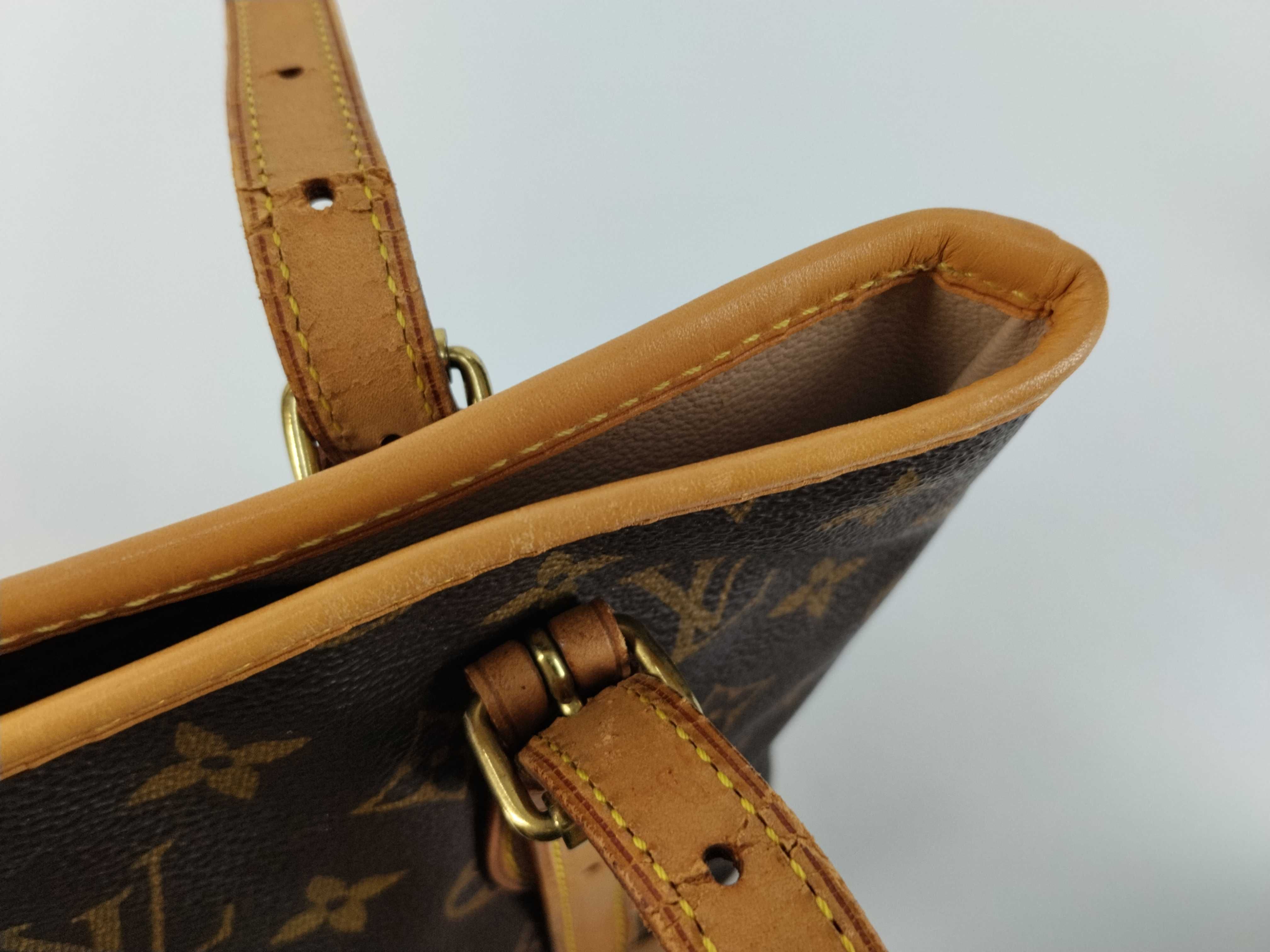 Monogram Bag Petite Bucket No Pouch Cracks on Handles Tote Bag — view 8