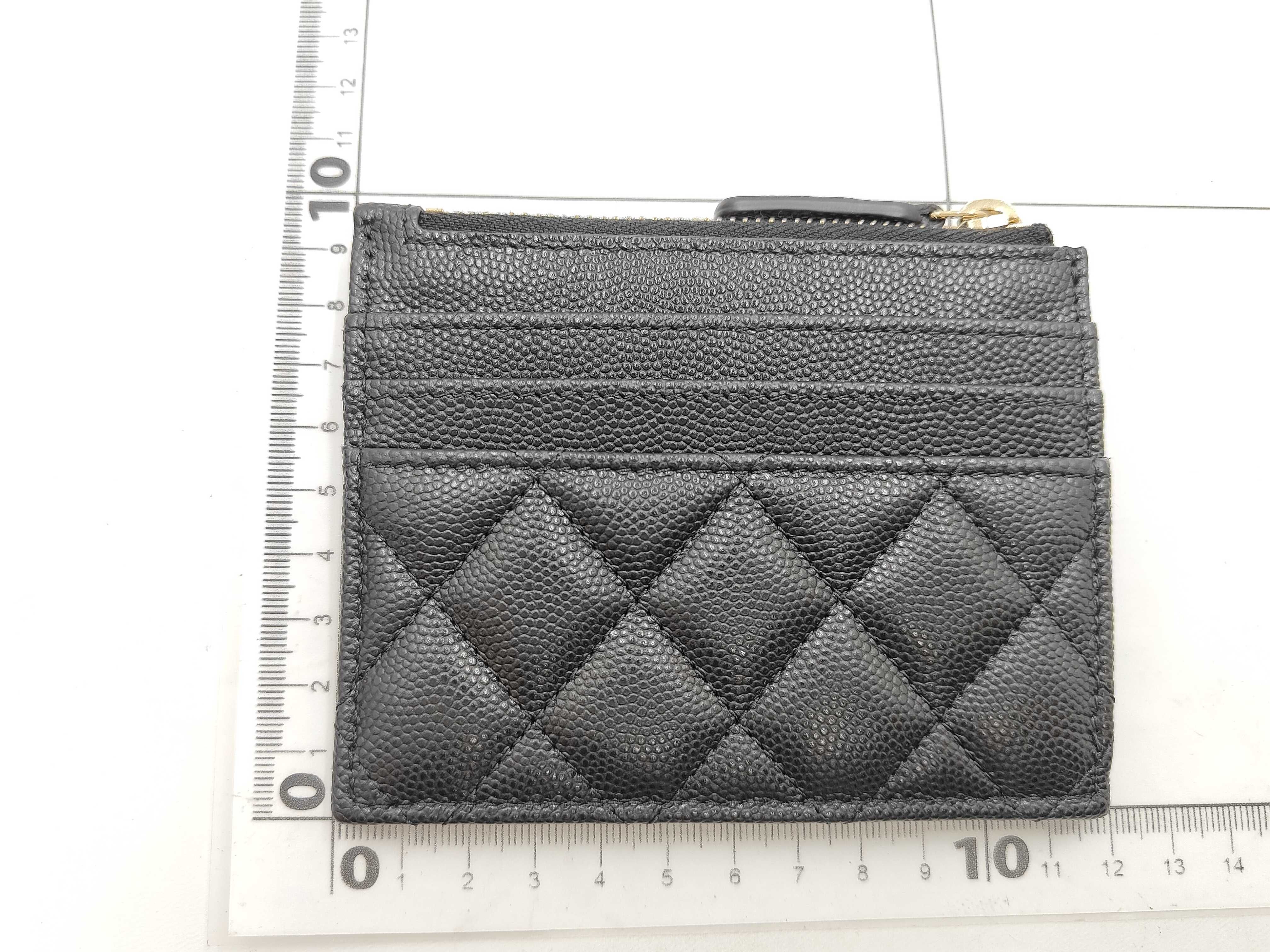 Caviar Skin Card Case with Coco Mark Zip Card Case — view 2