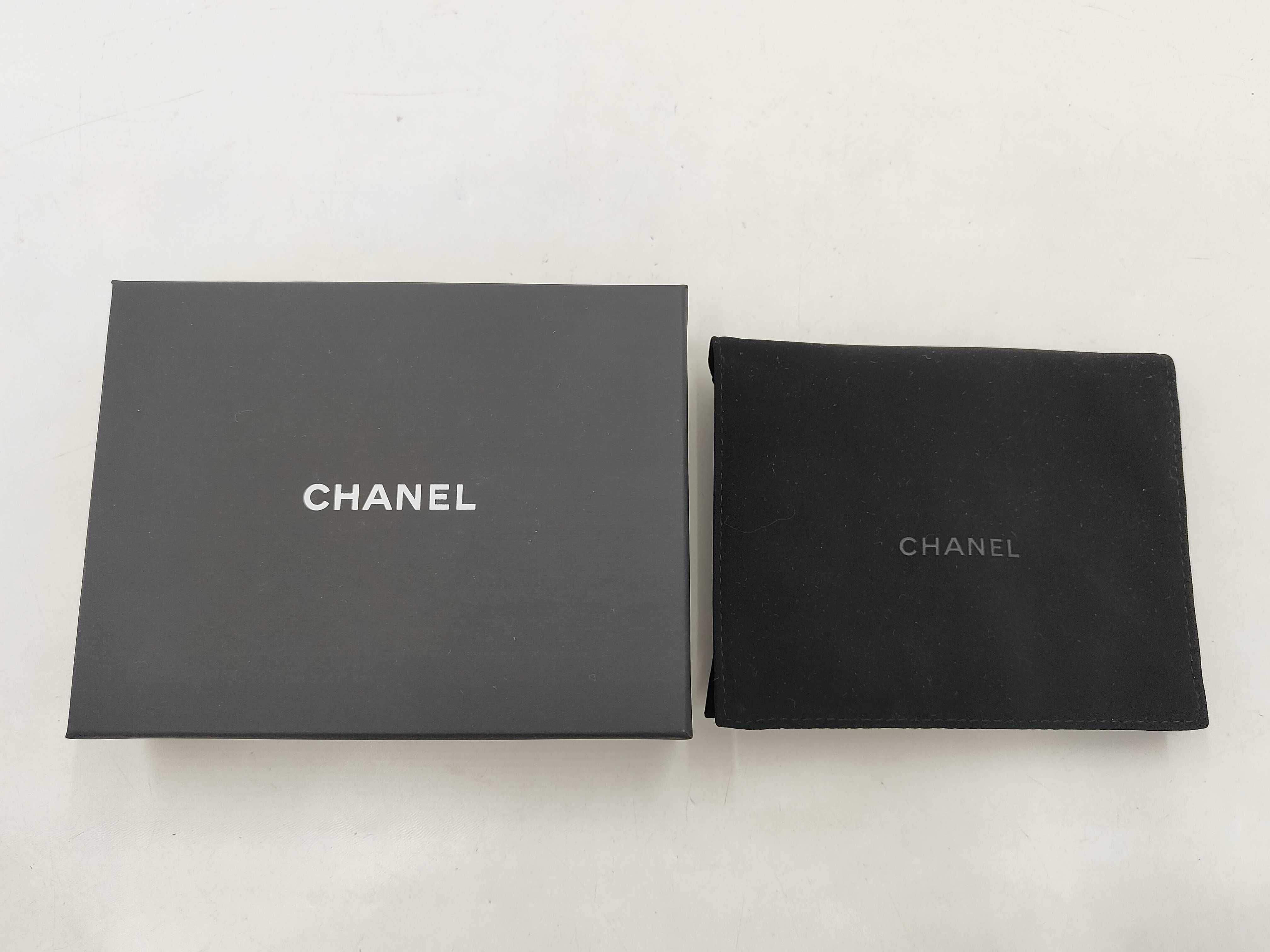 Caviar Skin Card Case with Coco Mark Zip Card Case — view 13
