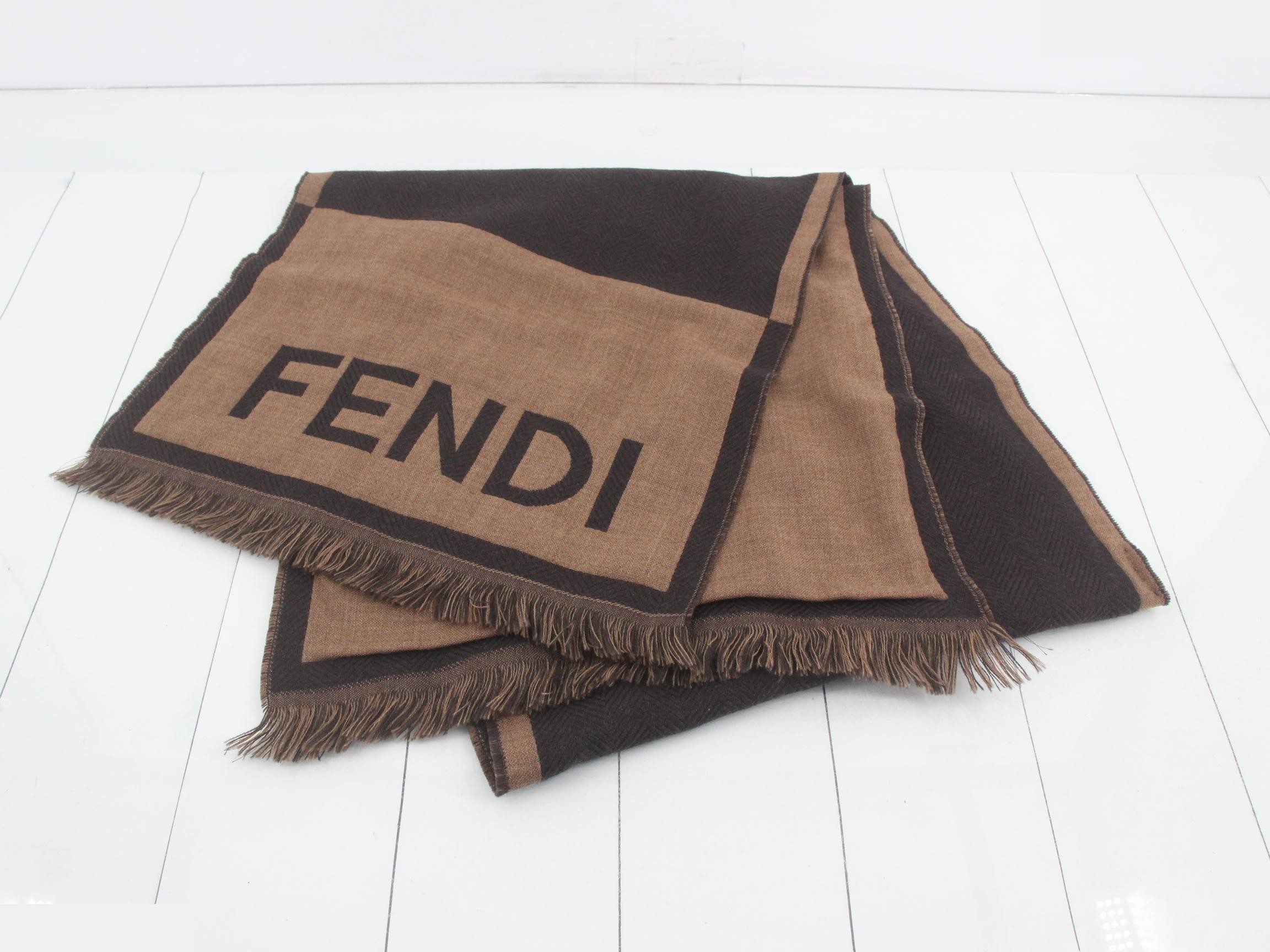 Other lines: Small items, accessories, and scarves — view 2