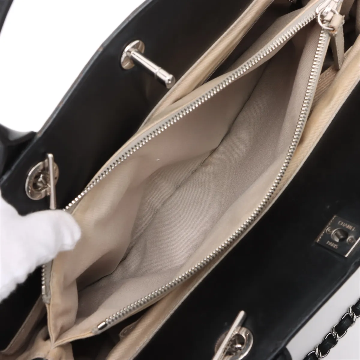 Portobello Vintage Calf 2WAY Handbag Black Silver Hardware 17328416 17th Series — view 9