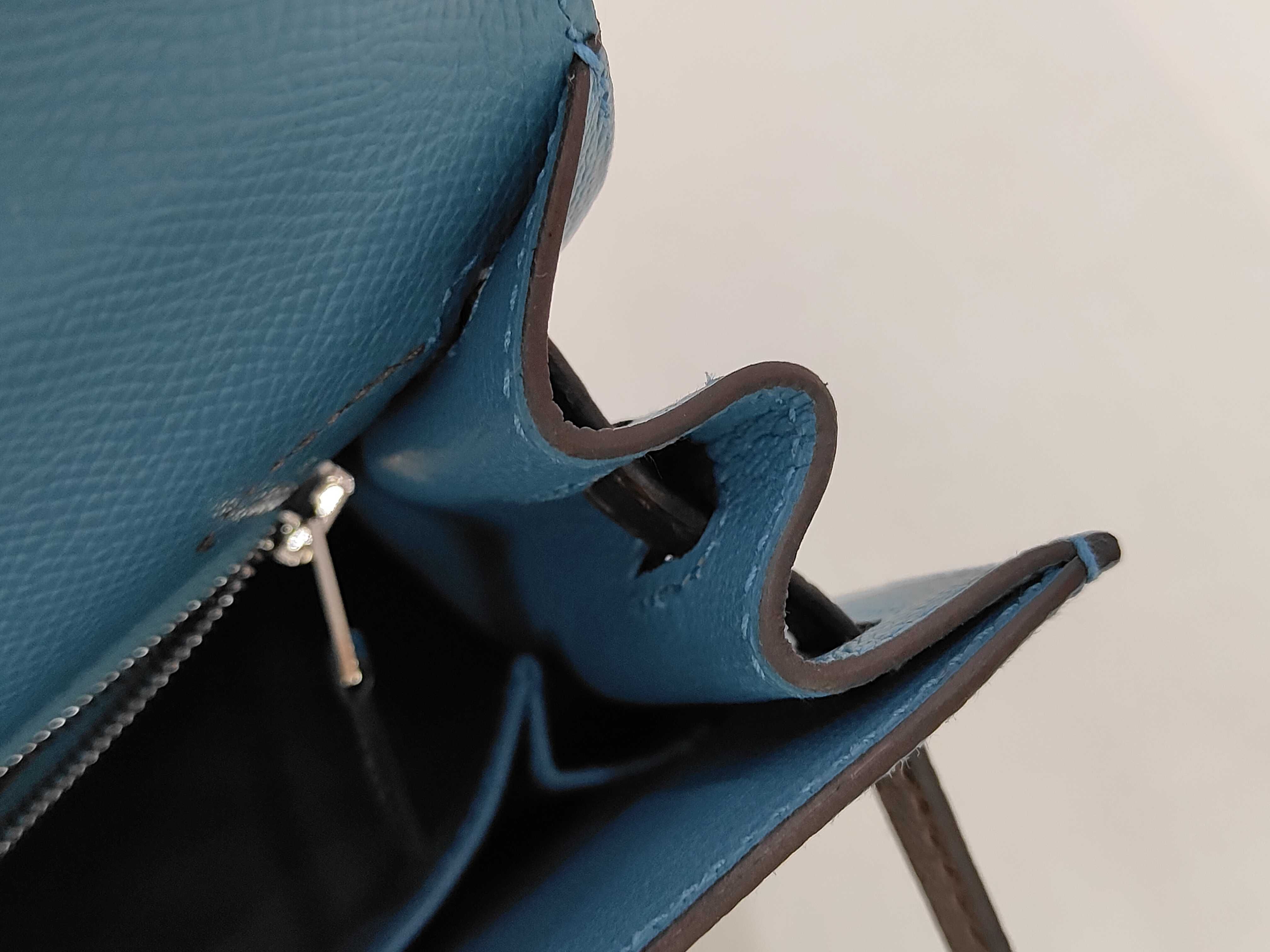 Kelly 25 Epsom Tricolor Handbag (W stamp) — view 11
