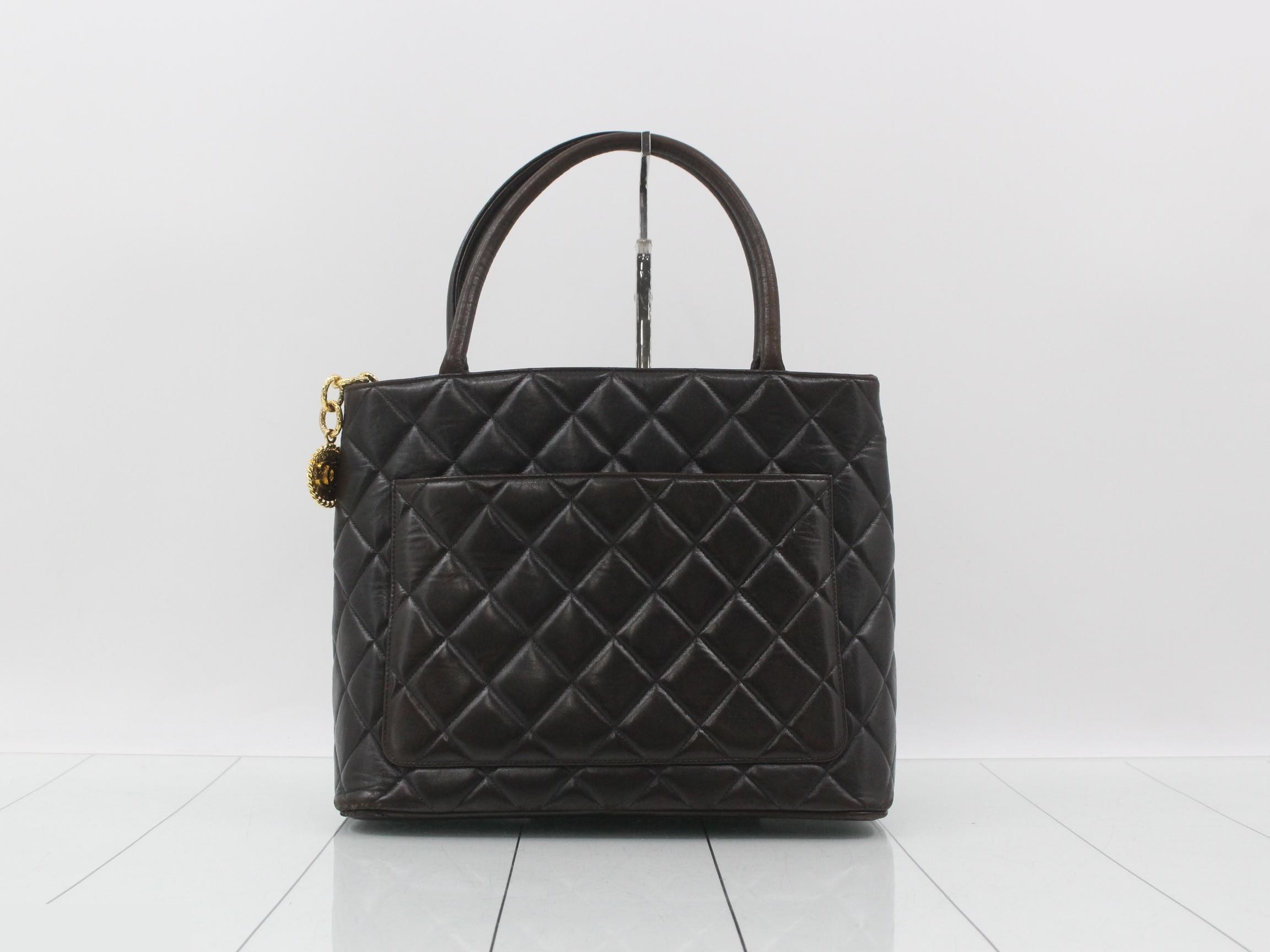 Caviar skin (bag) / handbag — view 2