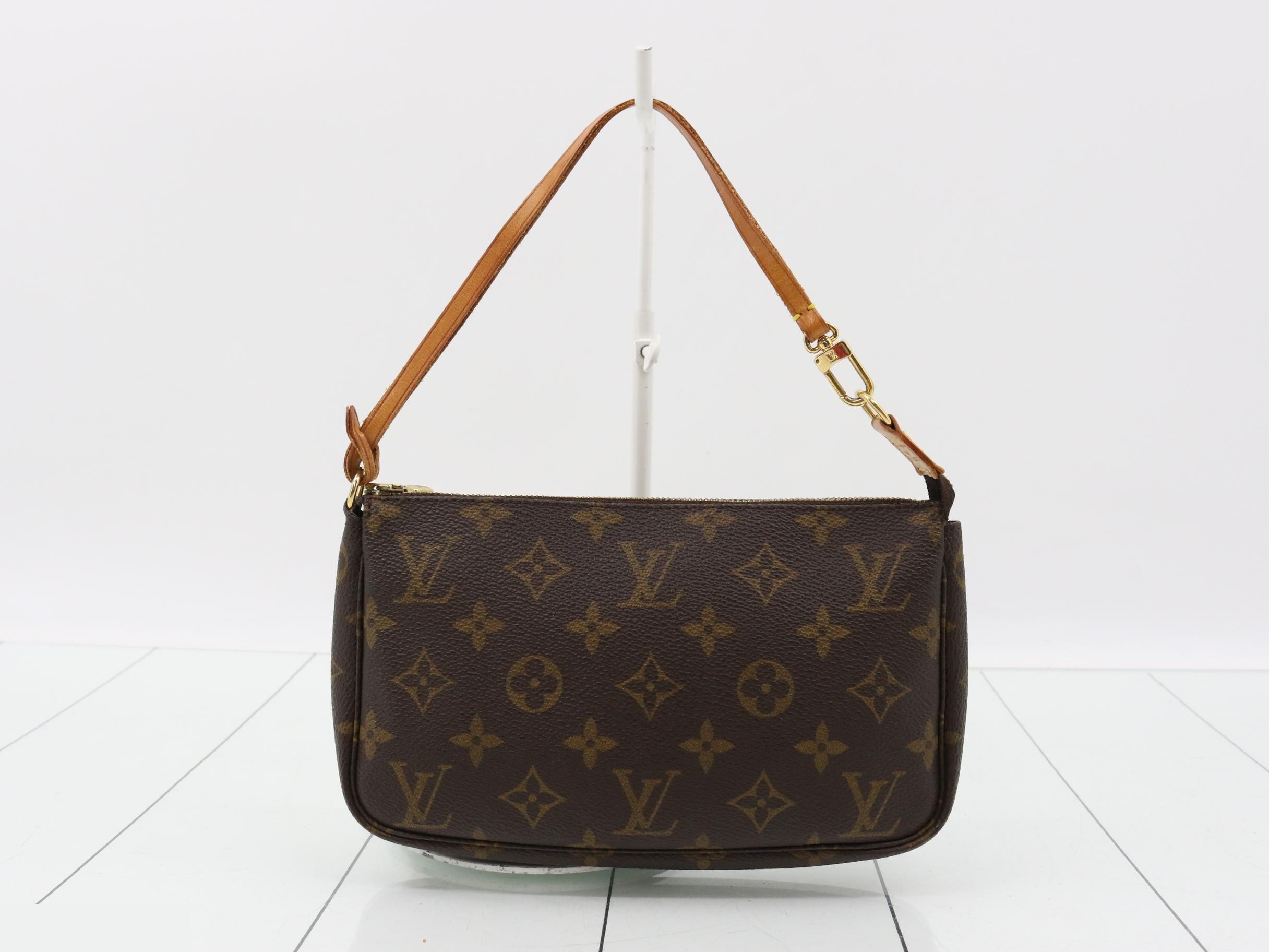 M51980 Pochette Accessoires