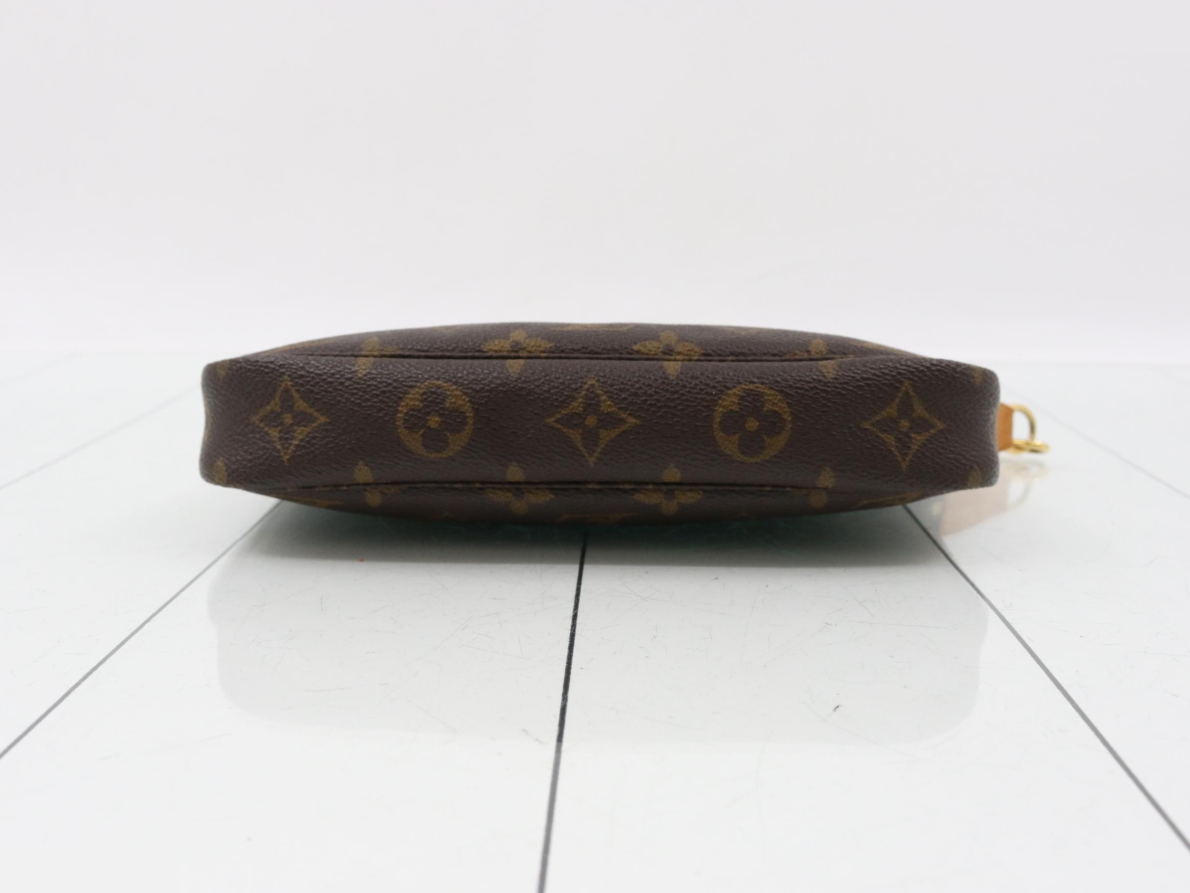 M51980 Pochette Accessoires — view 3