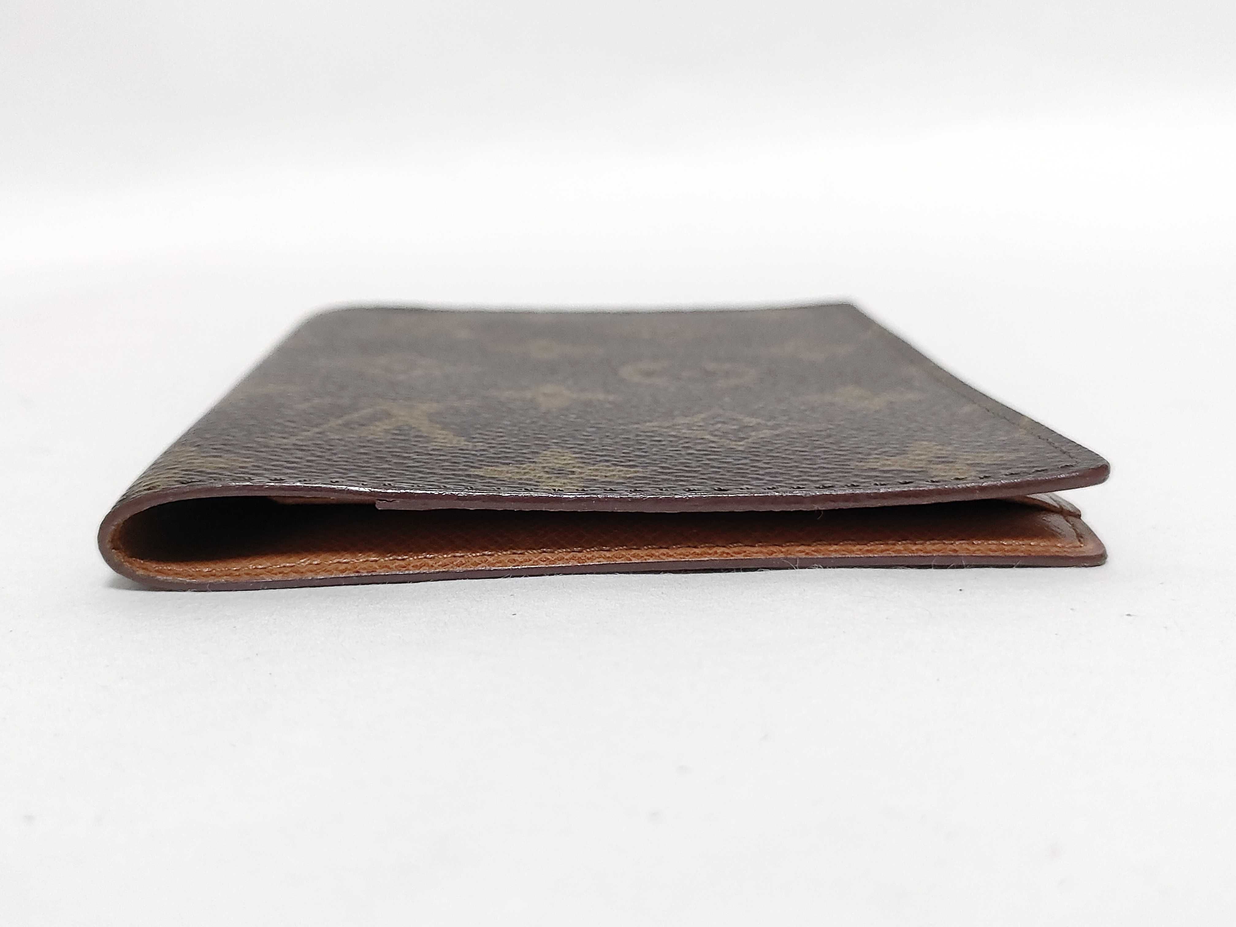 Monogram Louis Vuitton M60179 Monogram Passport Case 10 Card Case — view 6