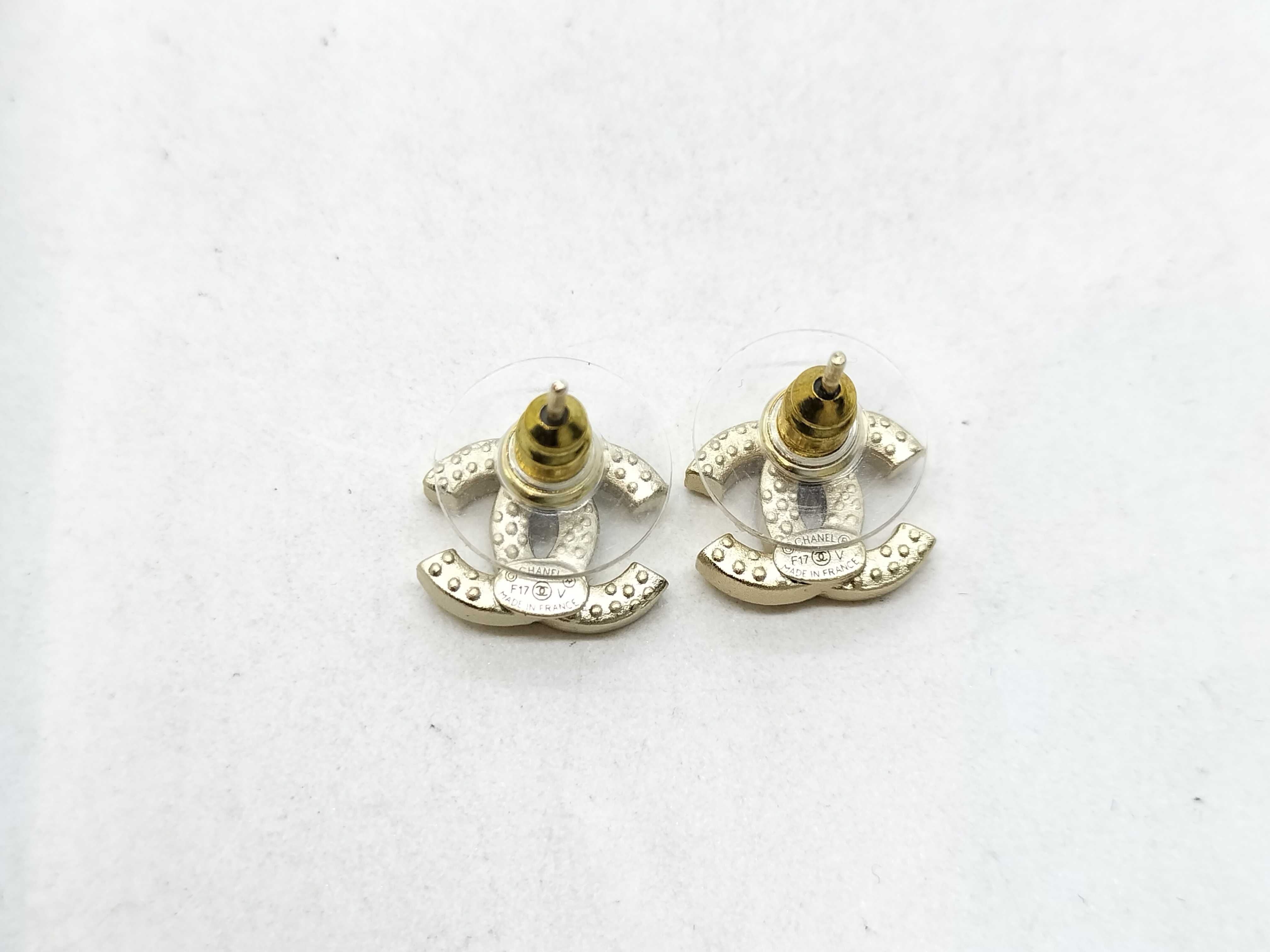 Earrings F17V Earrings — view 3