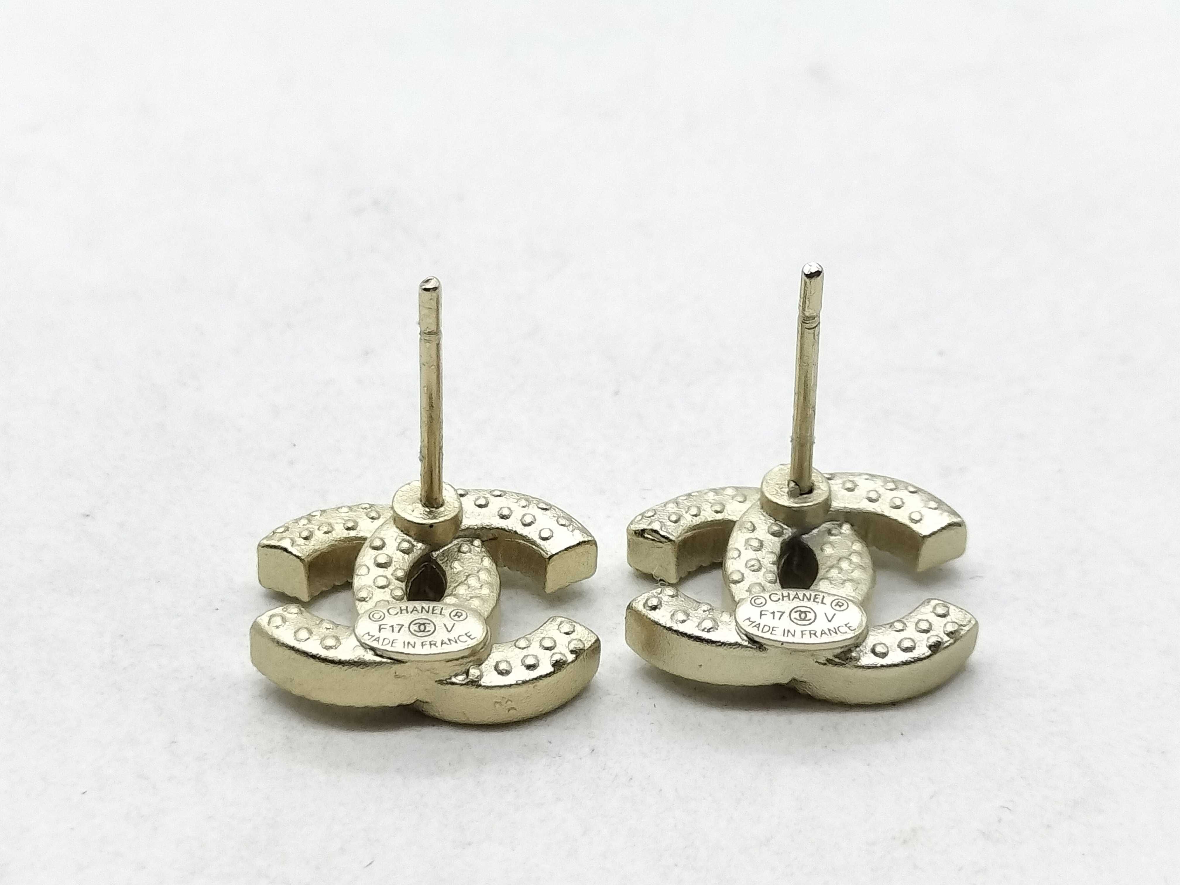 Earrings F17V Earrings — view 5