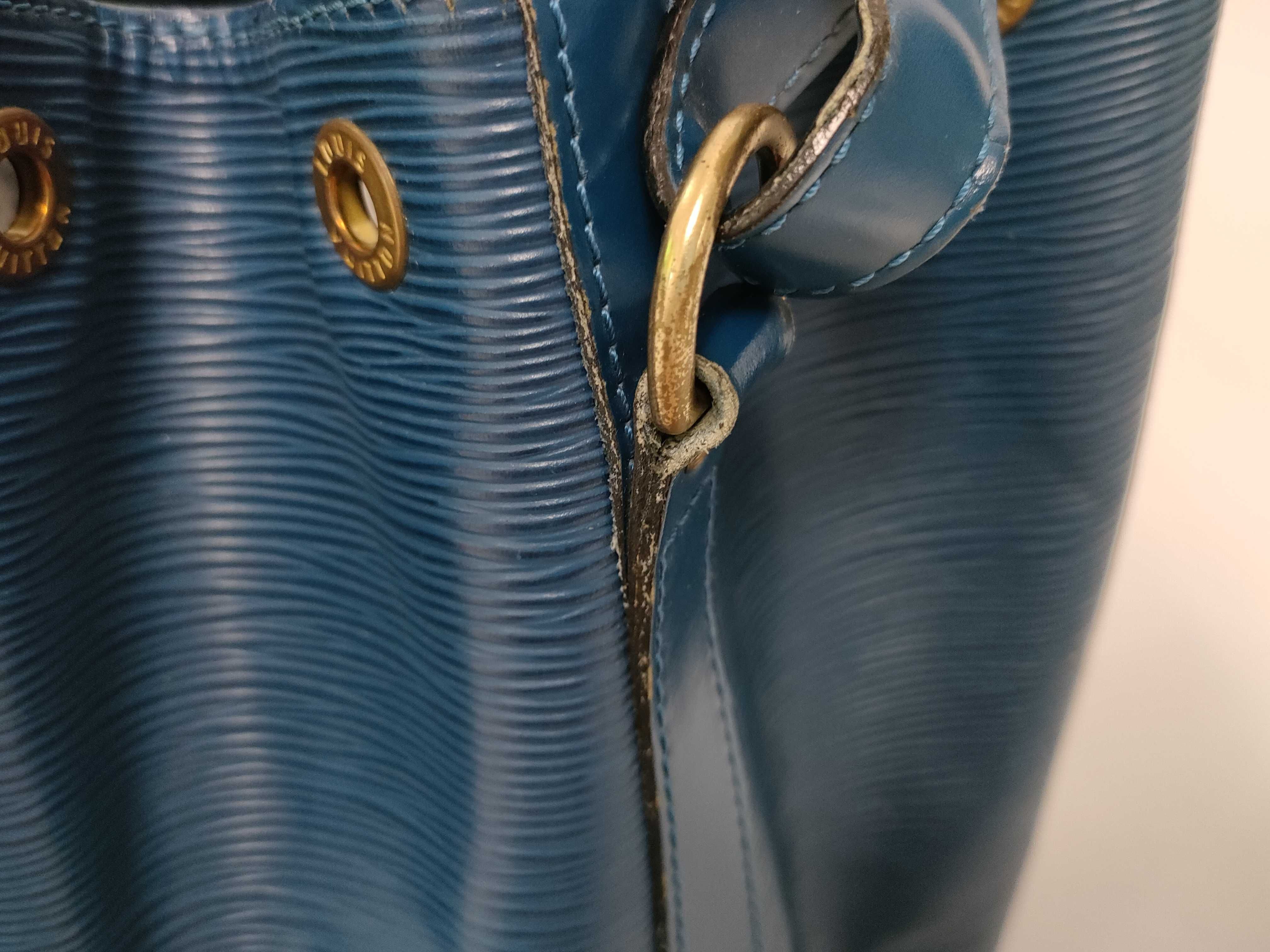 Epi Leather Petit Noé M44105 Handbag — view 6