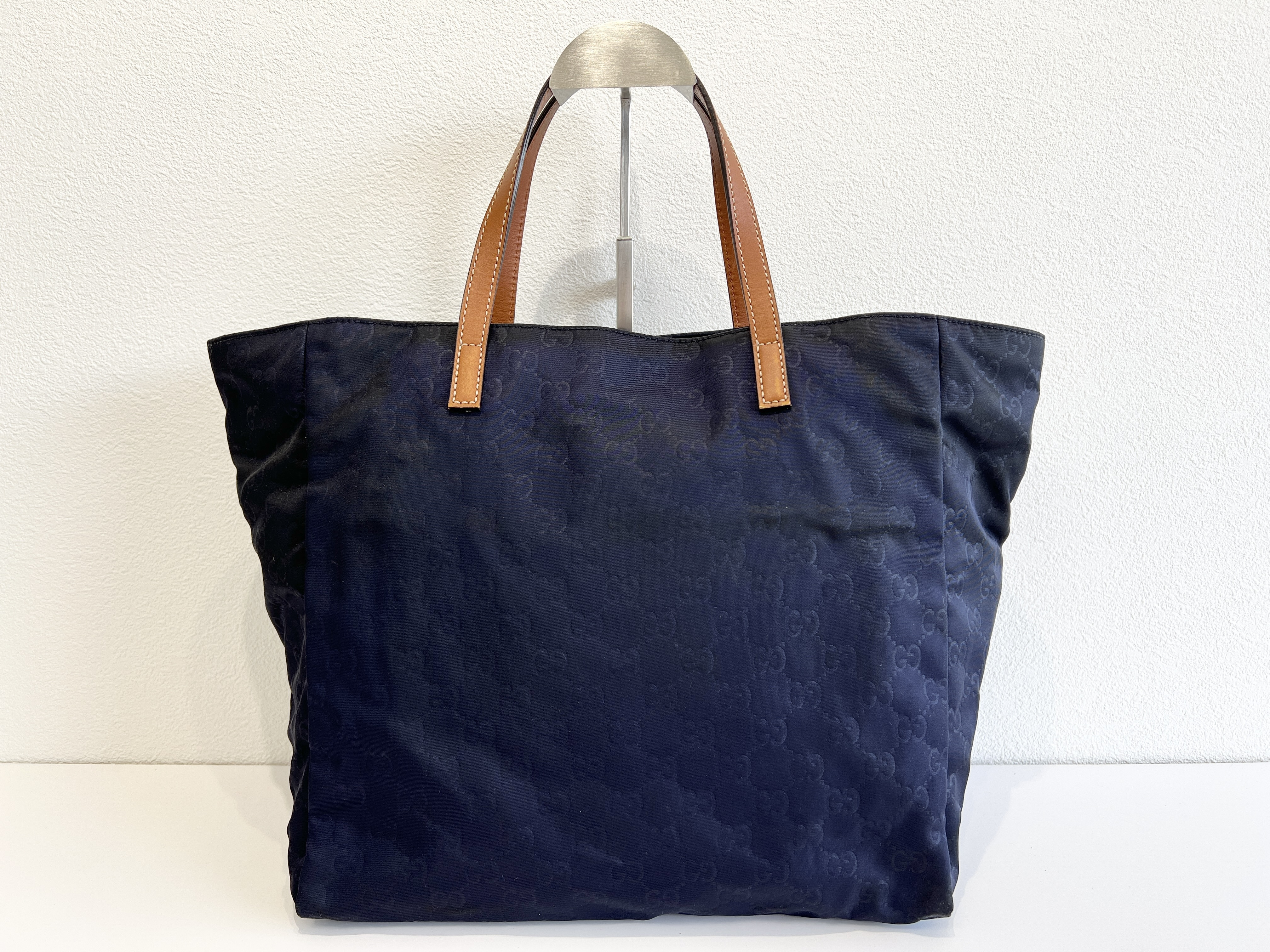 GG Logo Nylon Leather Handbag Tote Bag — view 2
