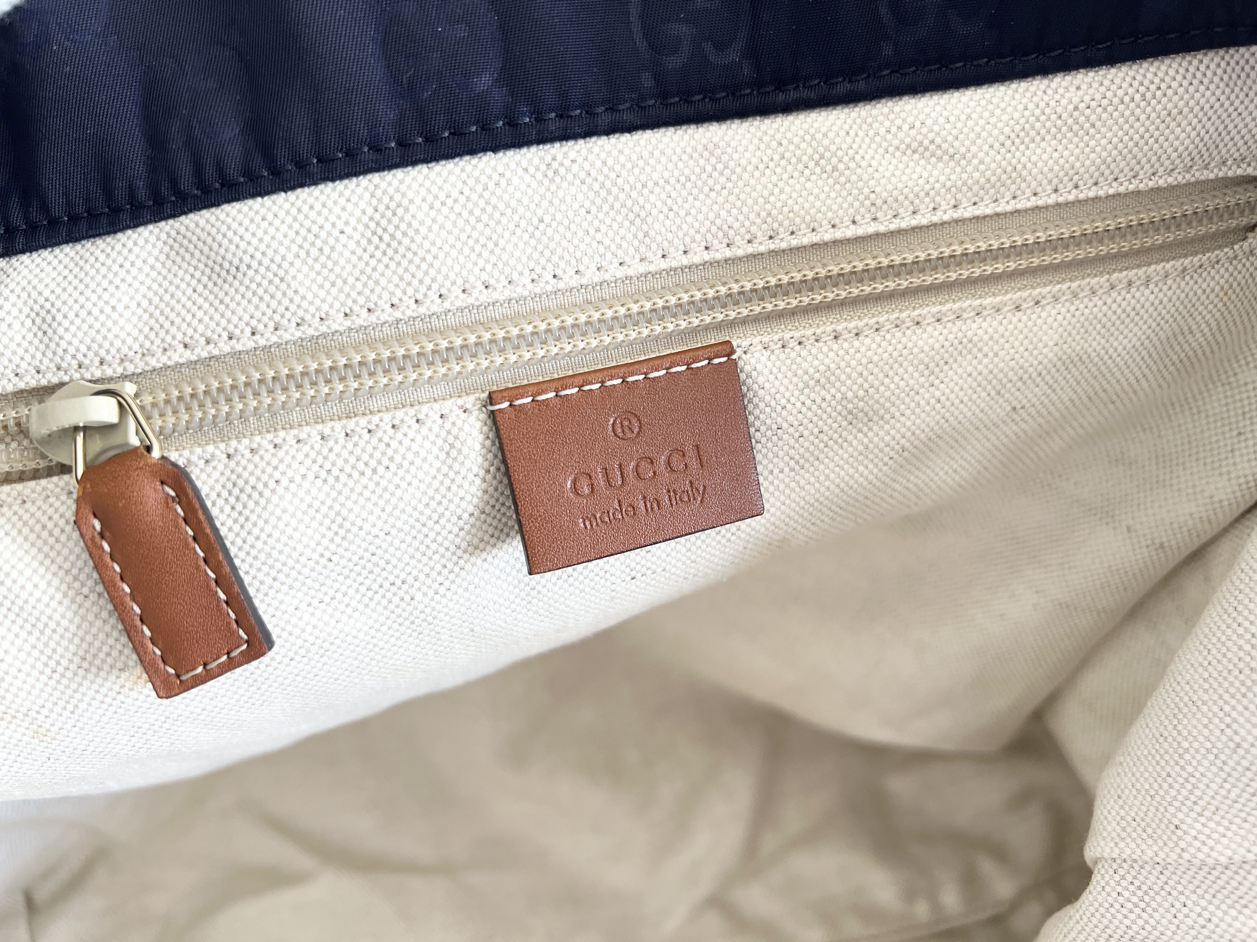 GG Logo Nylon Leather Handbag Tote Bag — view 6