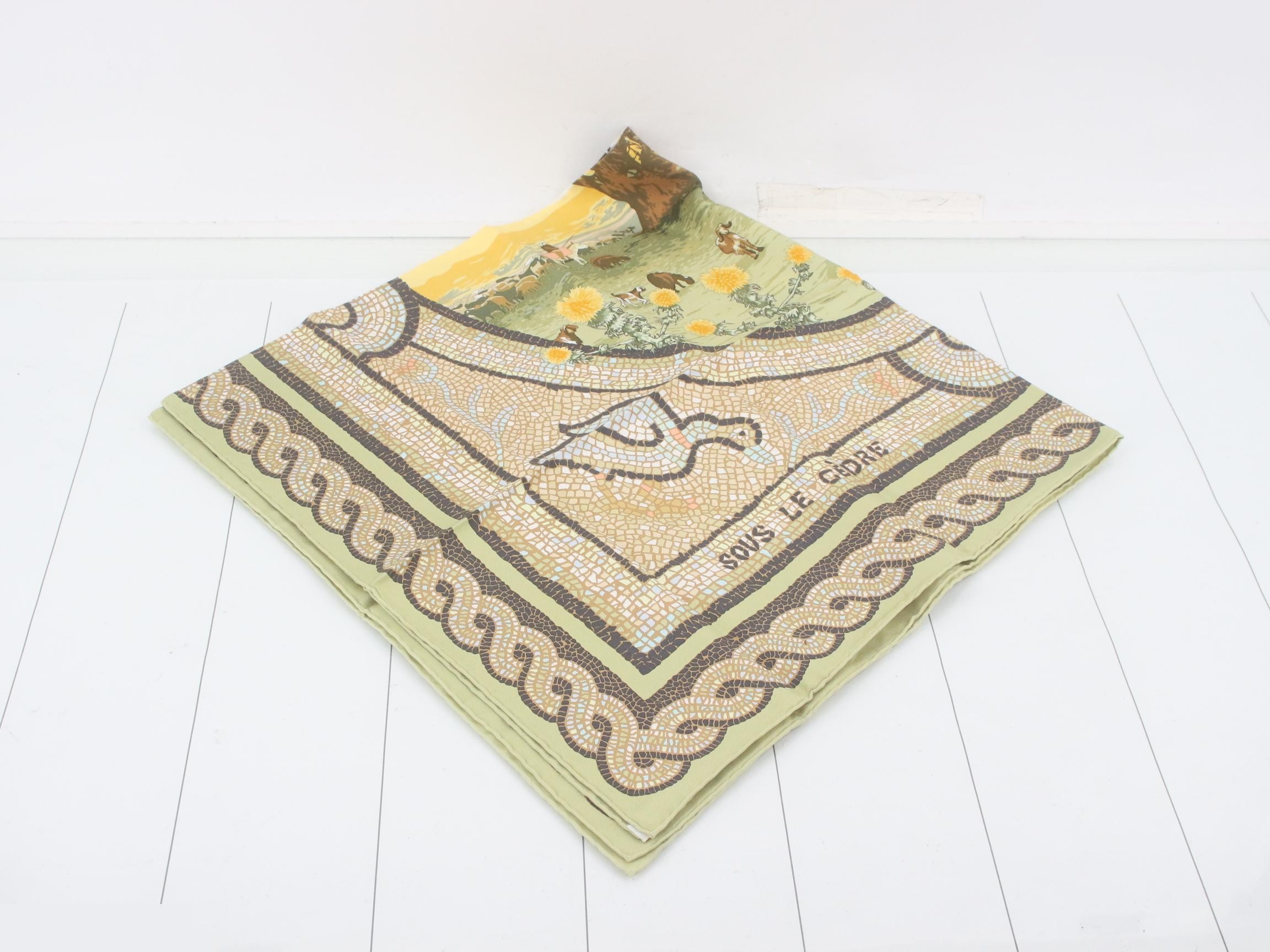 scarf — view 2