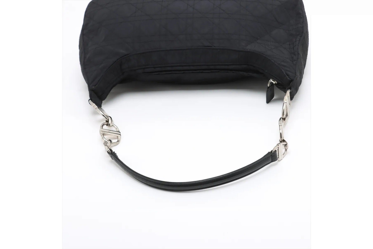 Cannage Leather Chain Shoulder Bag — view 4