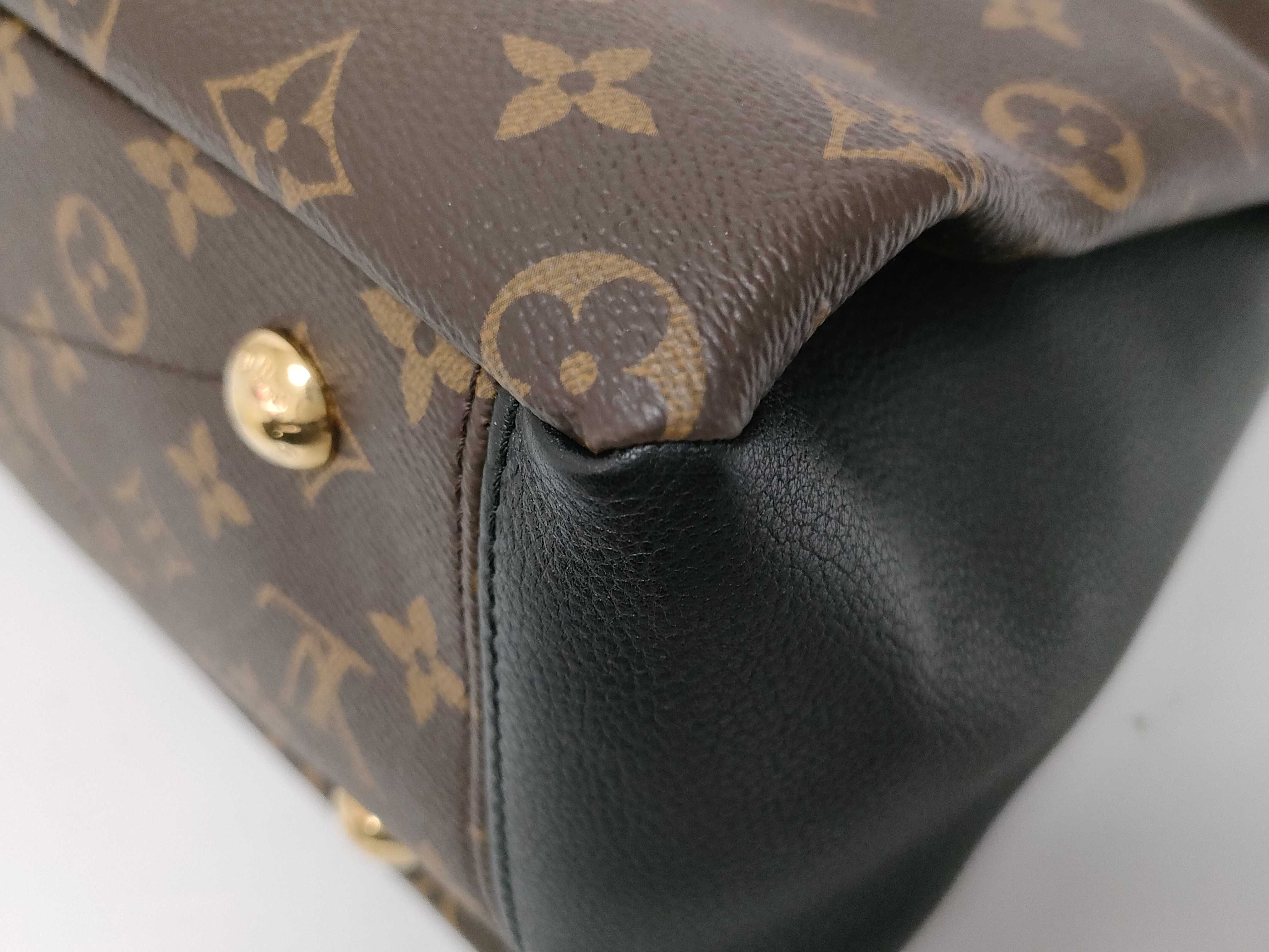 Monogram Louis Vuitton Monogram Pallas Chain Black M42756 Handbag — view 4