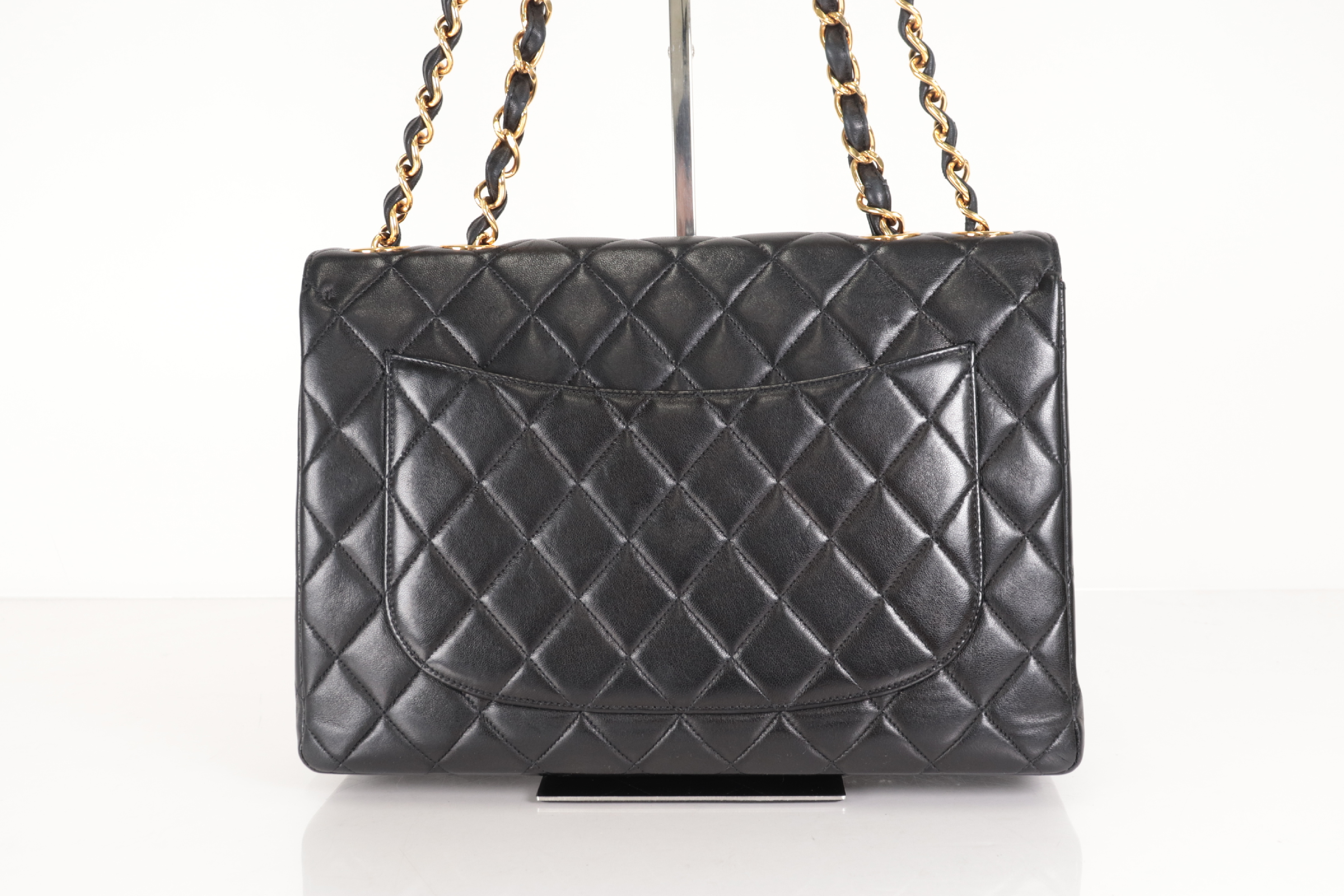 Lambskin Chain Shoulder Bag W30 (Serial Number 5) — view 3