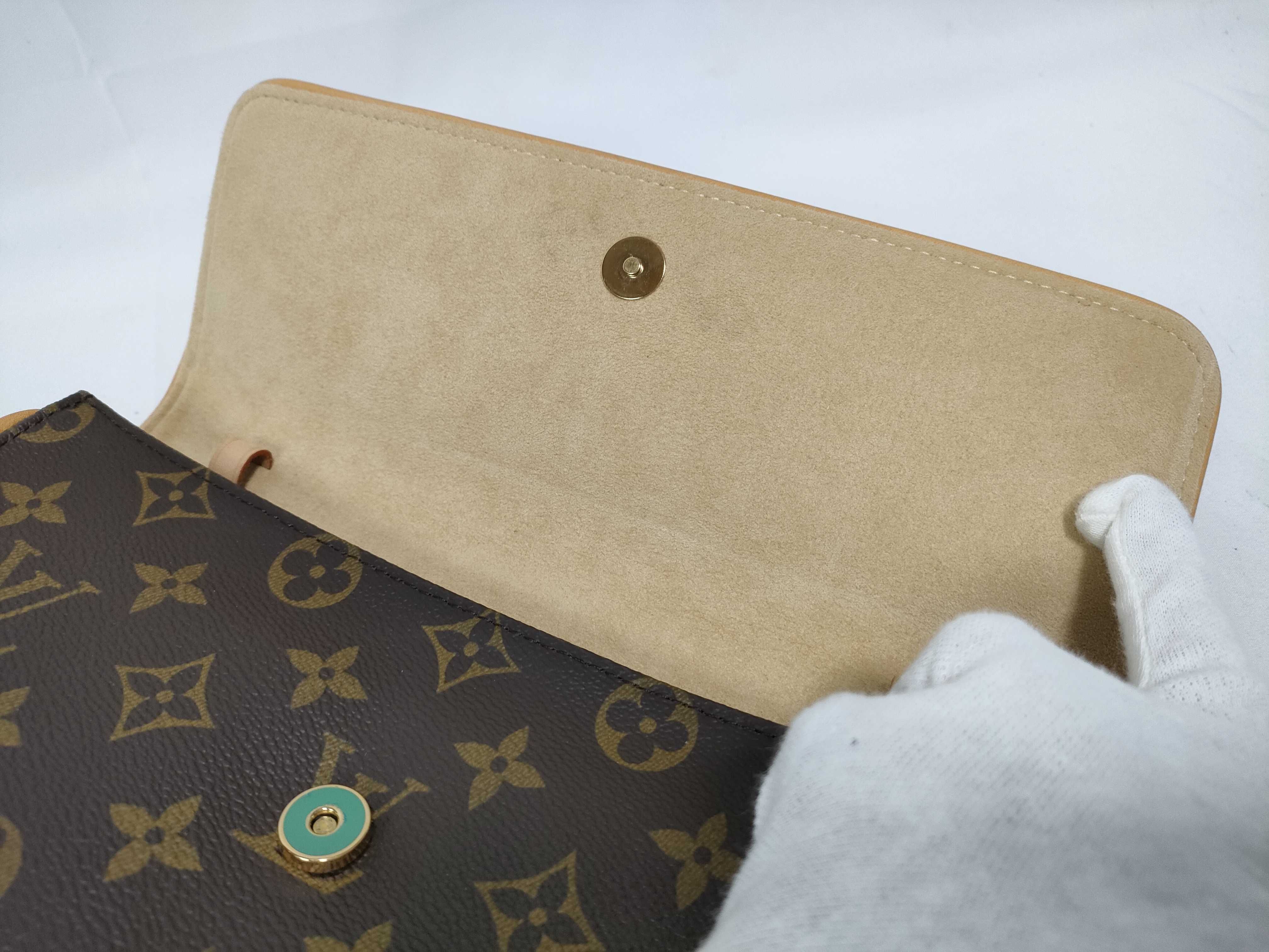 Monogram Pochette Twin GM CA0070 Shoulder Bag — view 7
