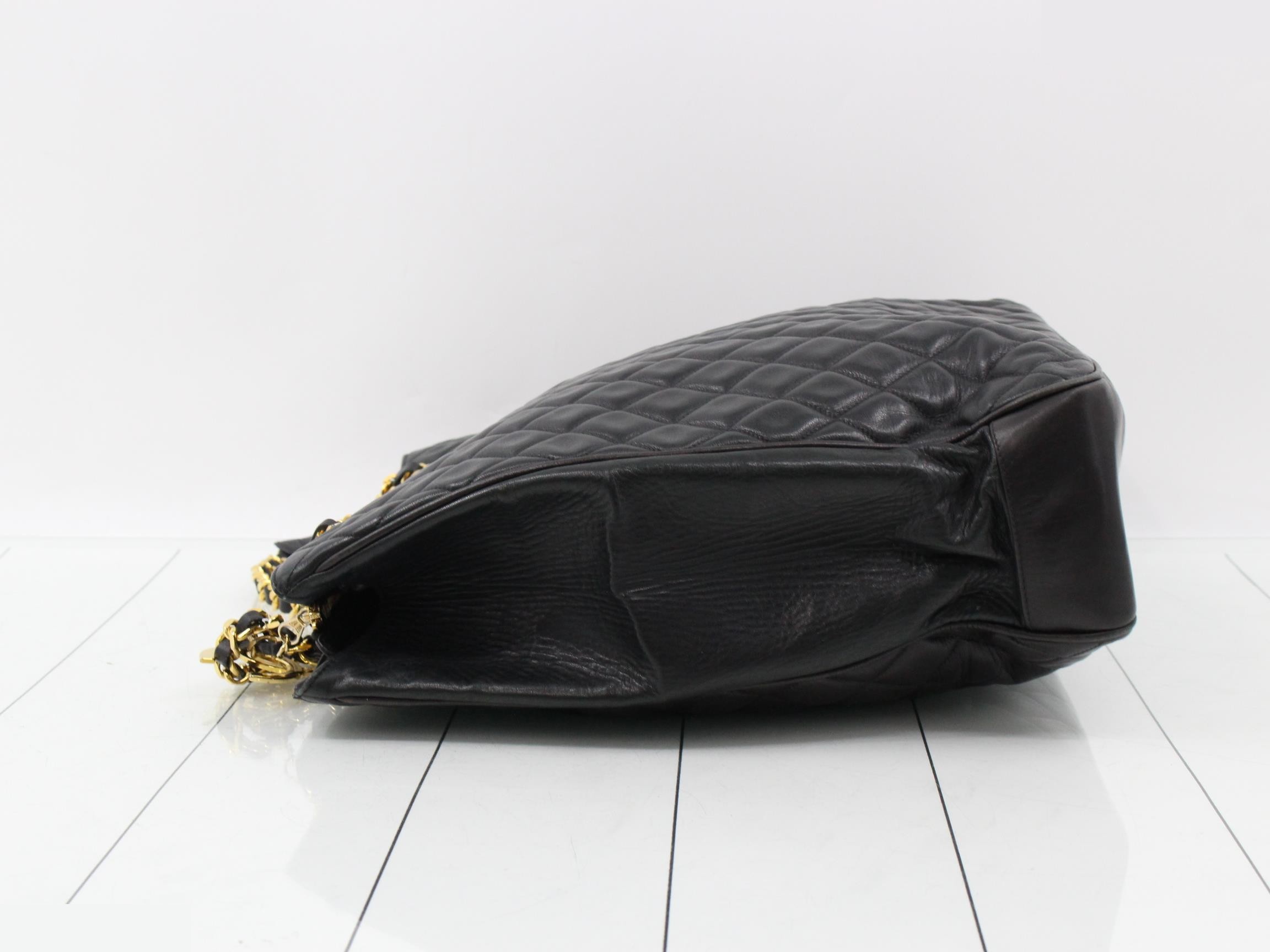 Matelassé Lambskin Chain Tote — view 4