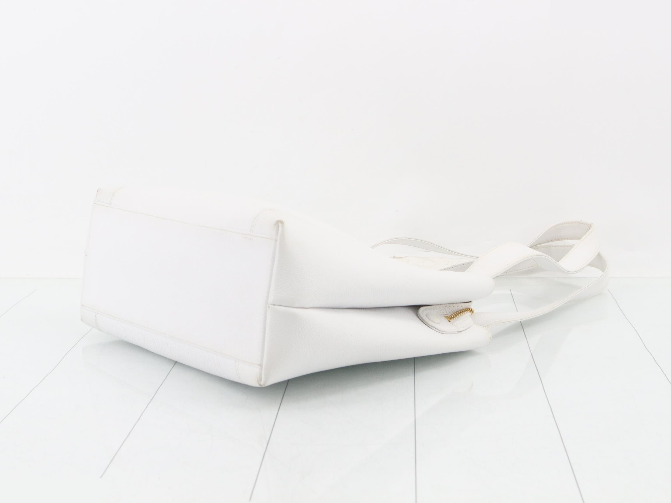 Caviar leather tote bag with brand logo, white. — view 6