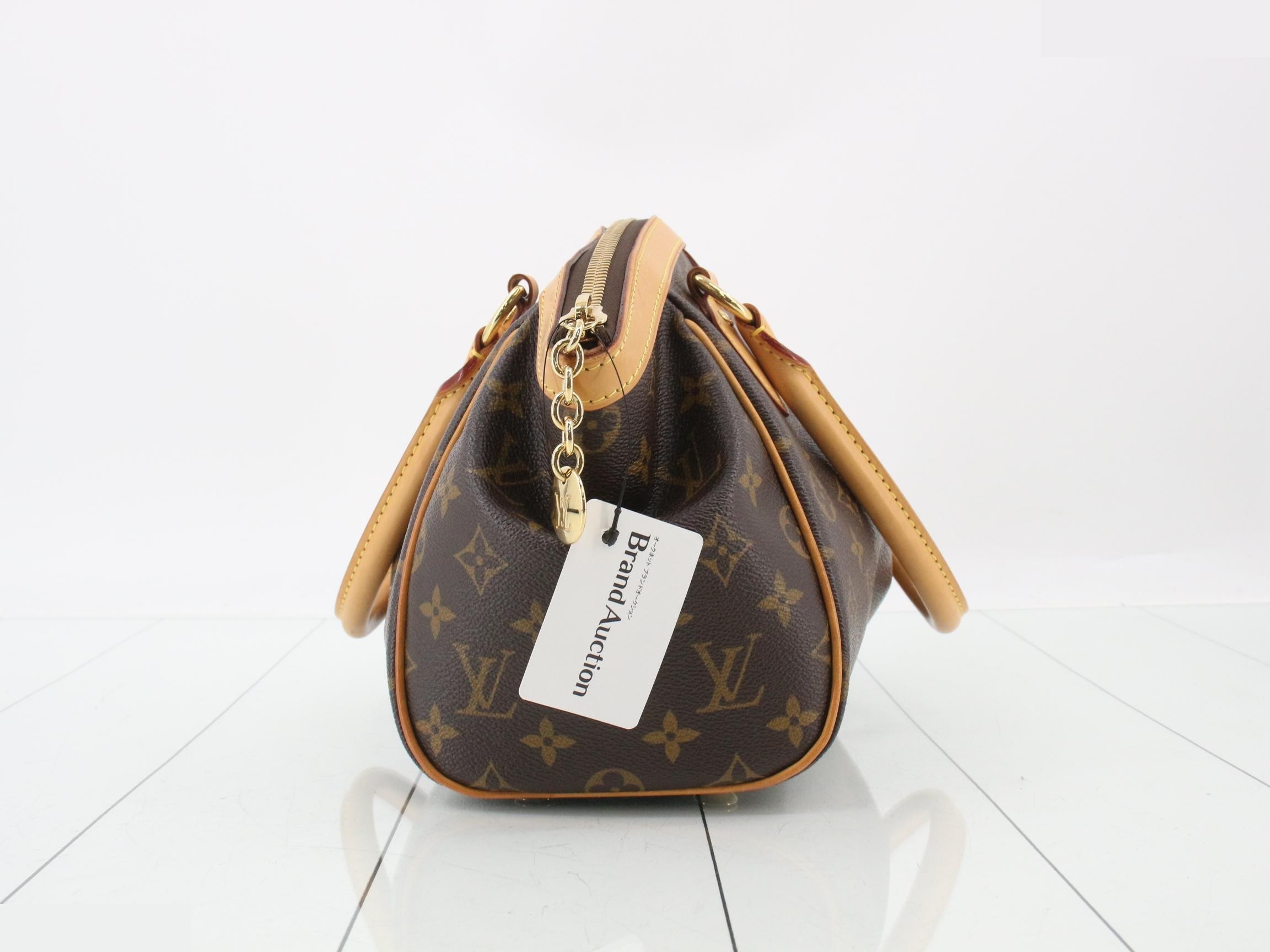 LV Tivoli PM M40143/VI3079 — view 4
