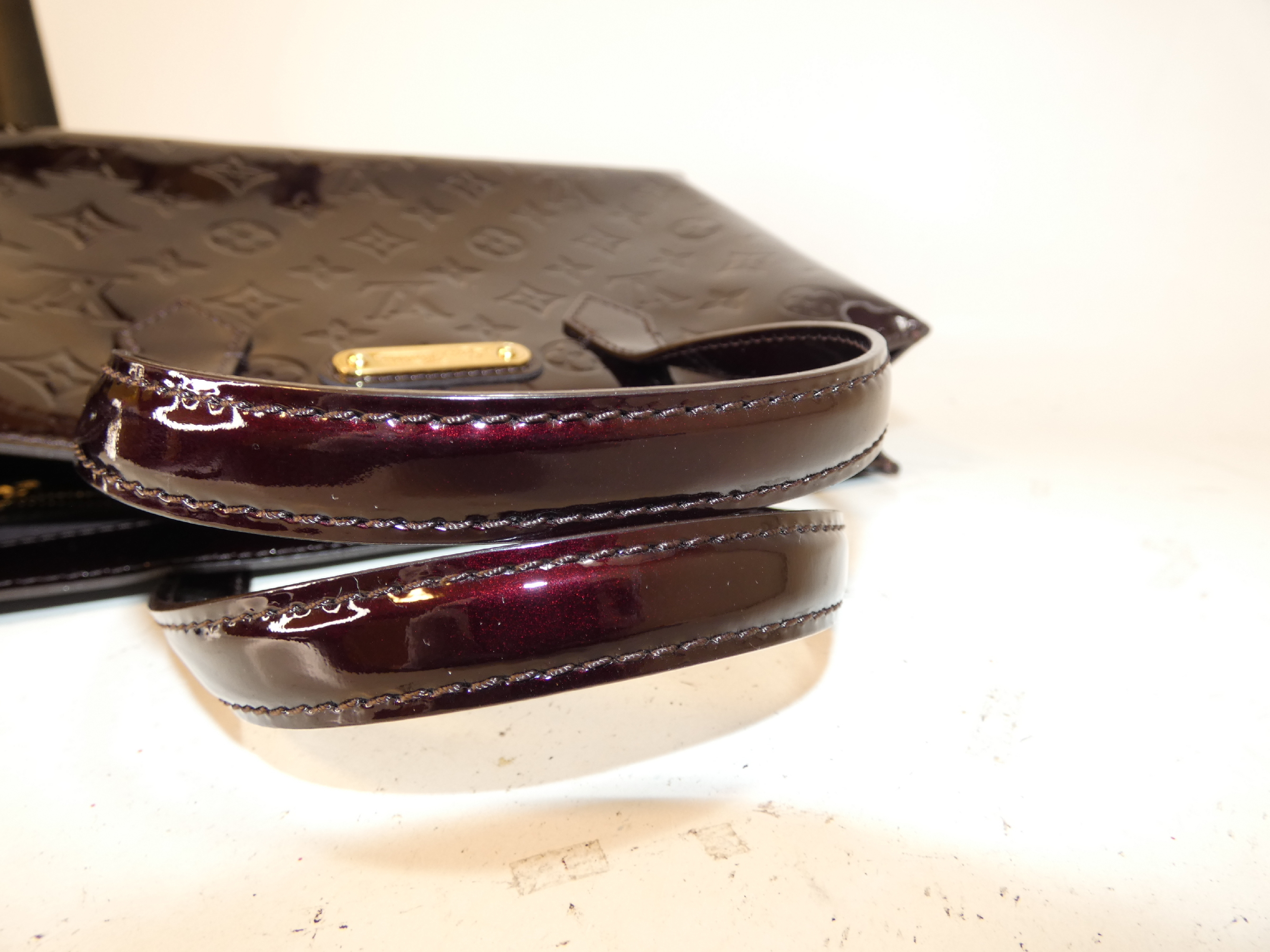 Wilshire Amarante Hand Tote Bag — view 7