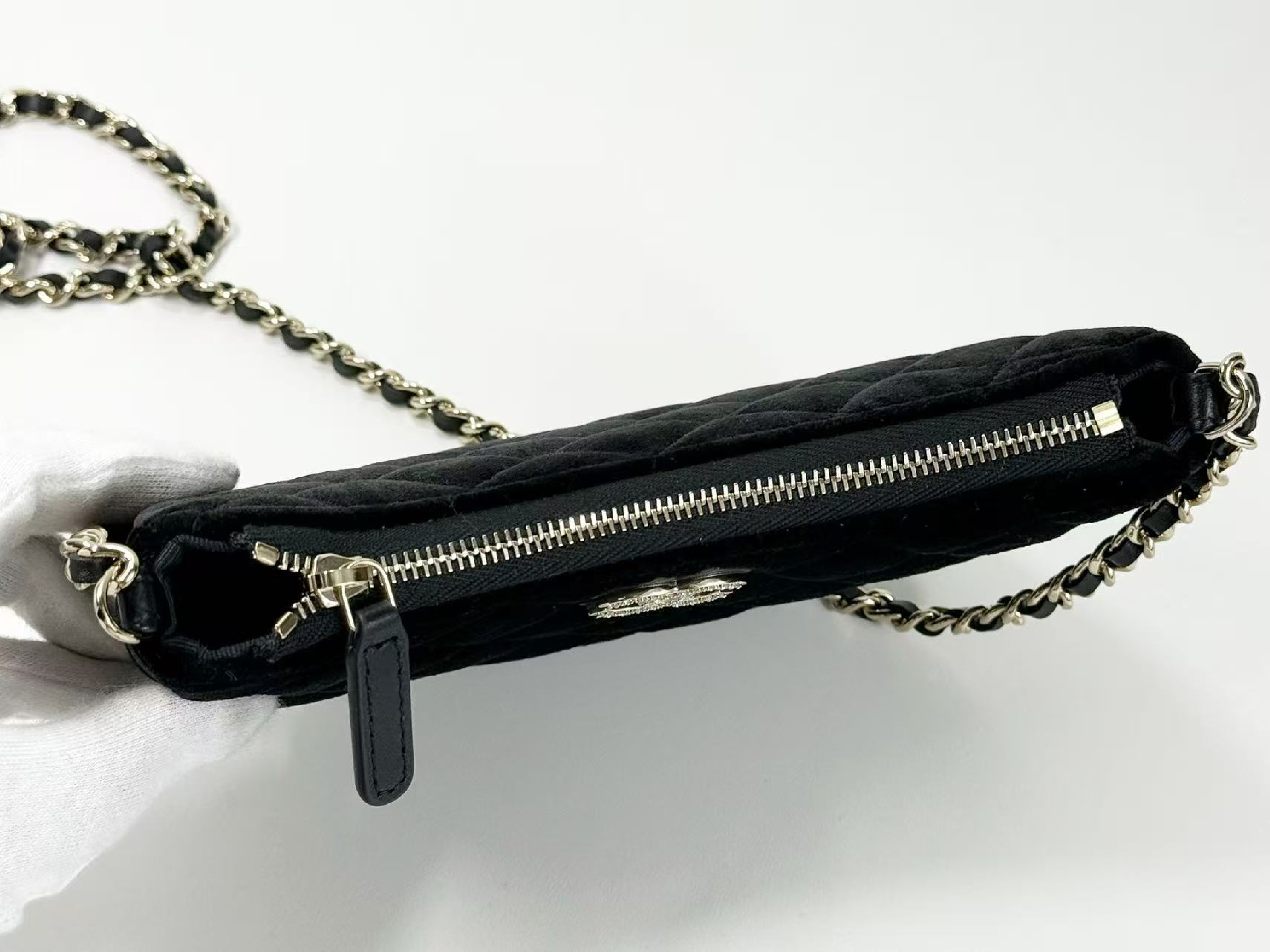 Stored Item, Black Matelassé Velour Hobo Bag, VIP G, W17/H11/D3cm (approx.), with dust bag and serial ID, Gold hardware, Shoulder strap, E5PT75AH. — view 6