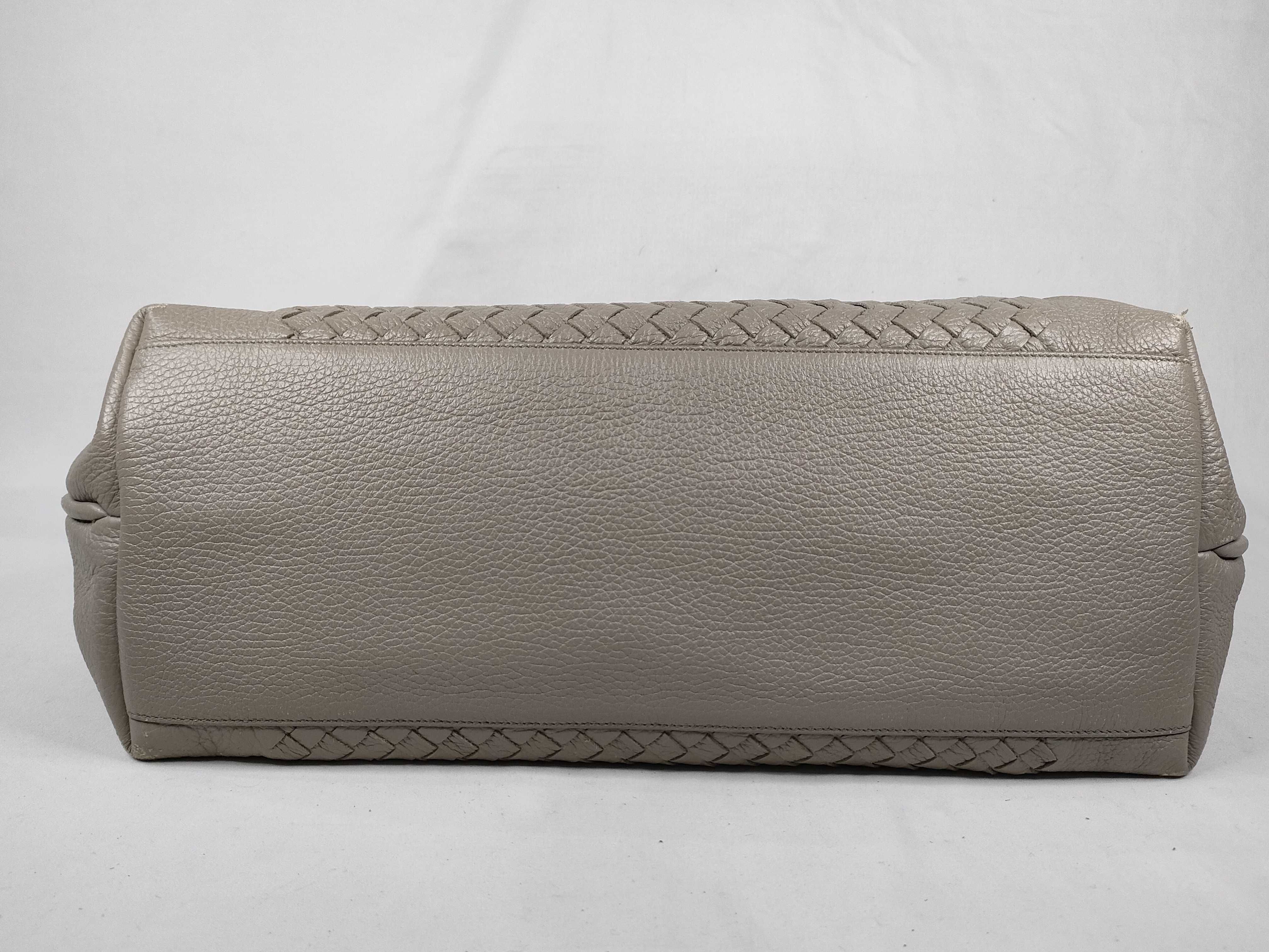 Intrecciato Bottega Veneta Intrecciato Leather Tote Bag — view 7