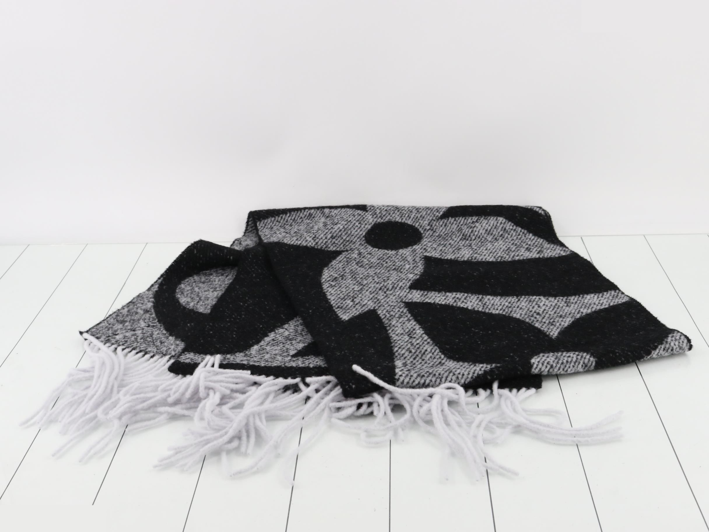 Snowy Kaleidoscope Scarf — view 3
