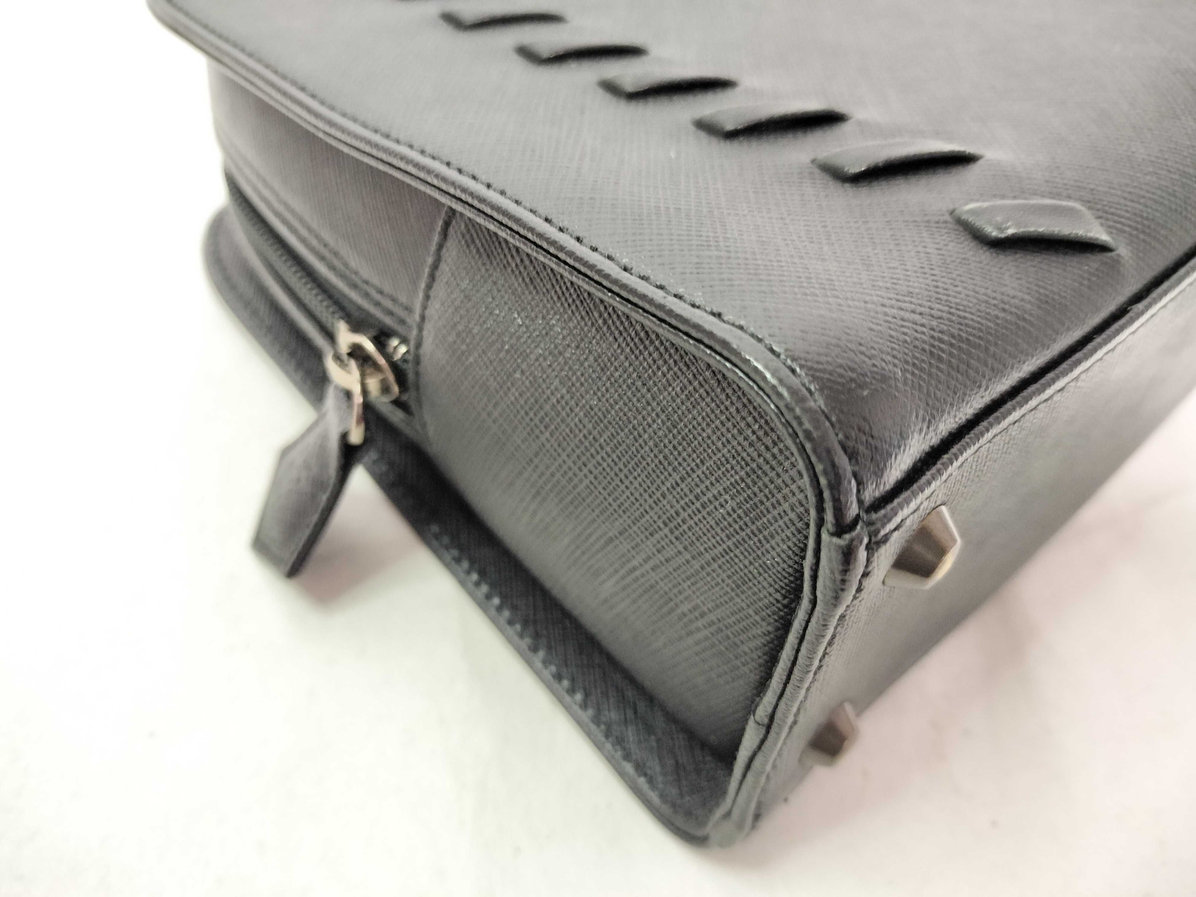 Leather Black Woven Handbag — view 13