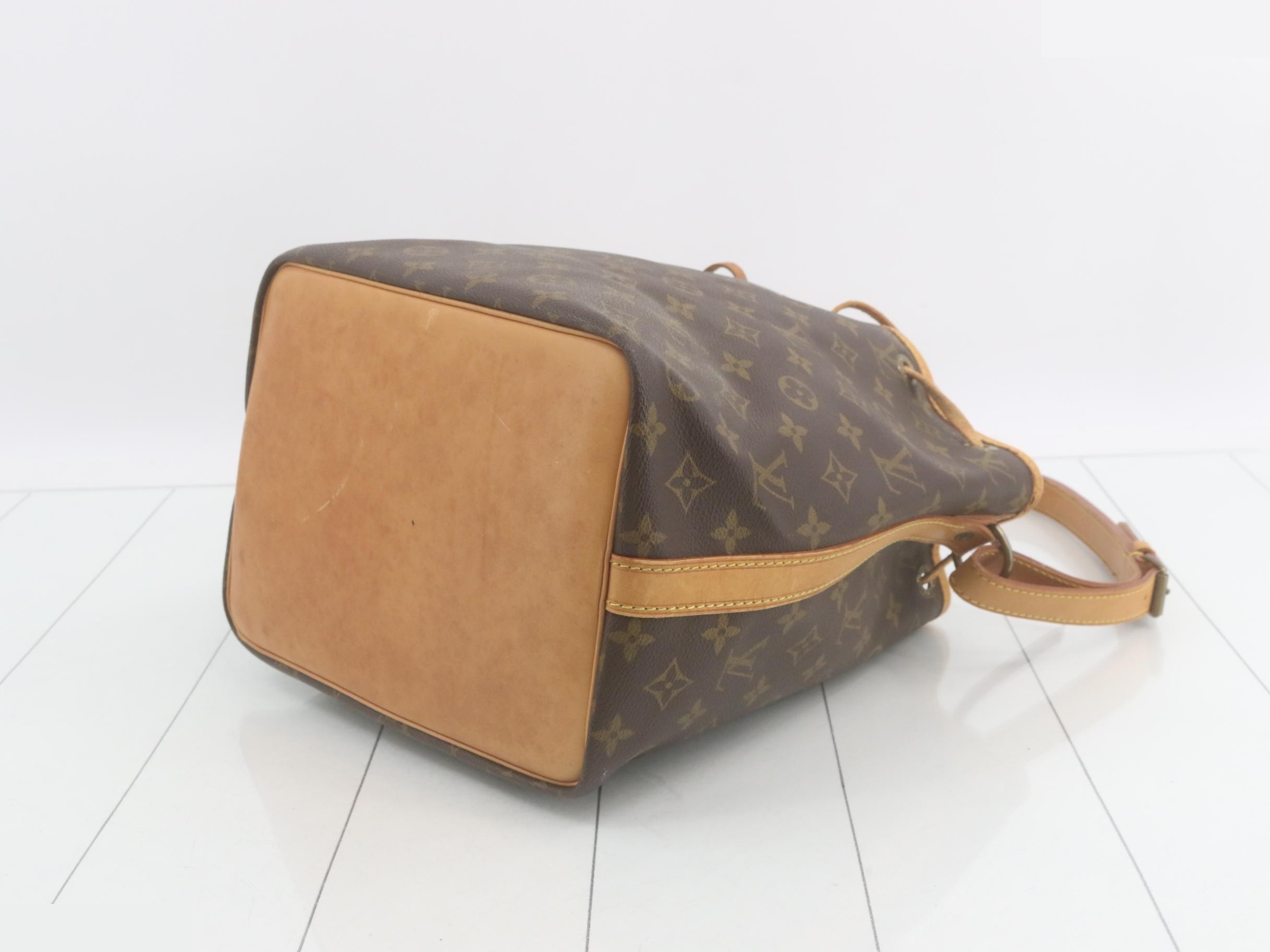 Monogram Petit Noé (old model) shoulder bag — view 6