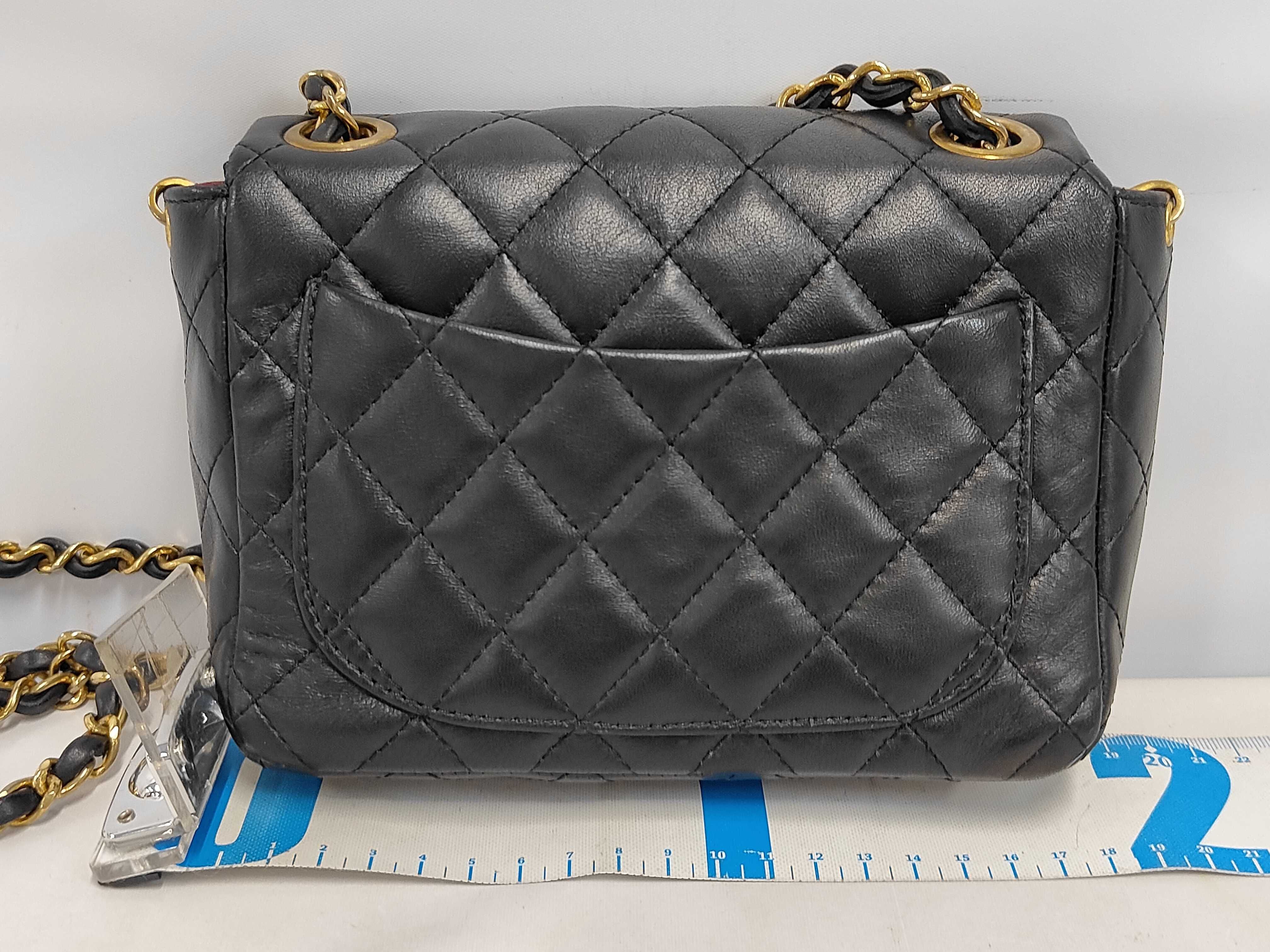 Matelassé 17 Lambskin Gold Hardware Chain Shoulder Bag, Series 1, Black — view 2