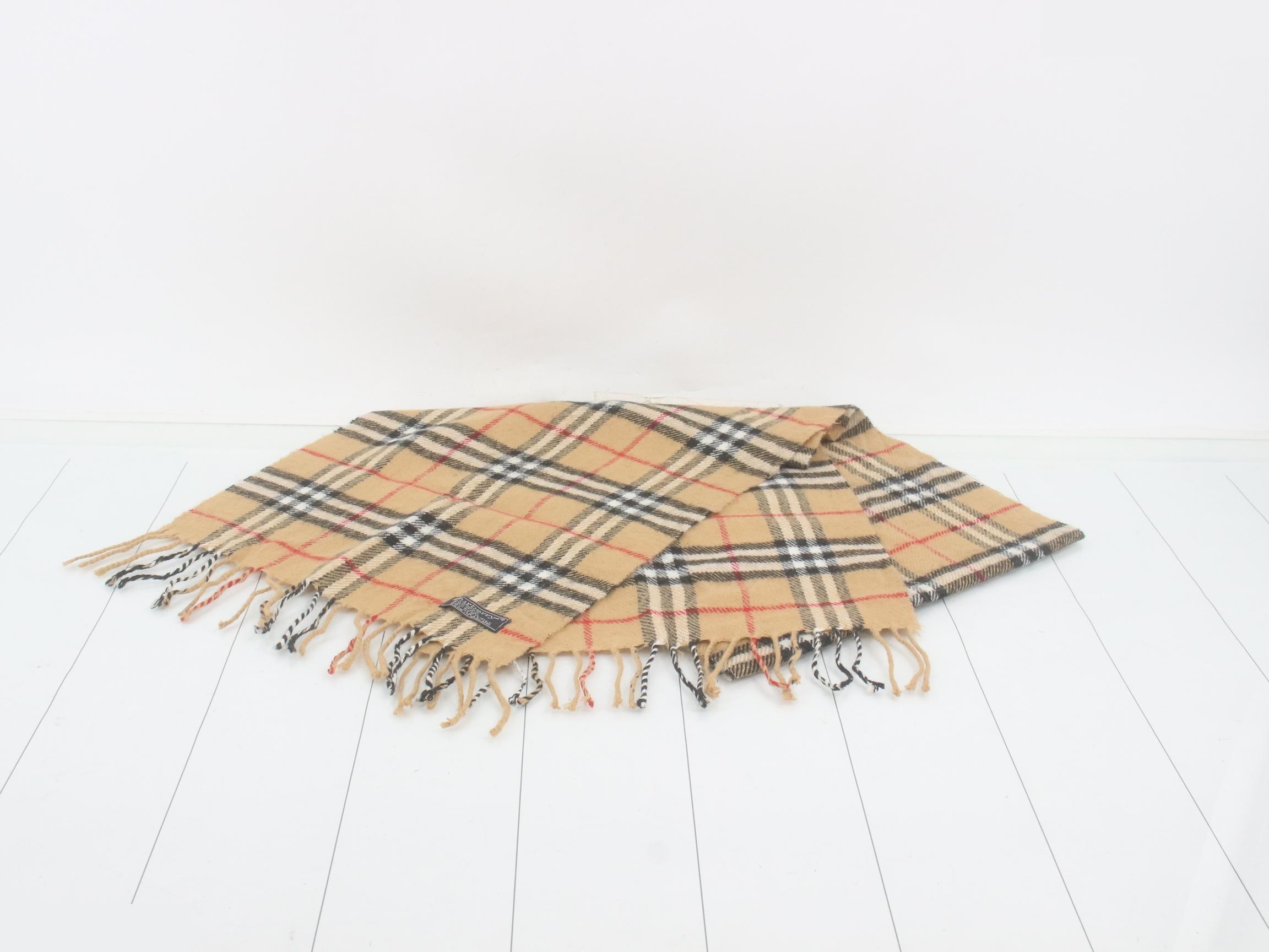 Other lines: Small items, accessories, and scarves — view 2