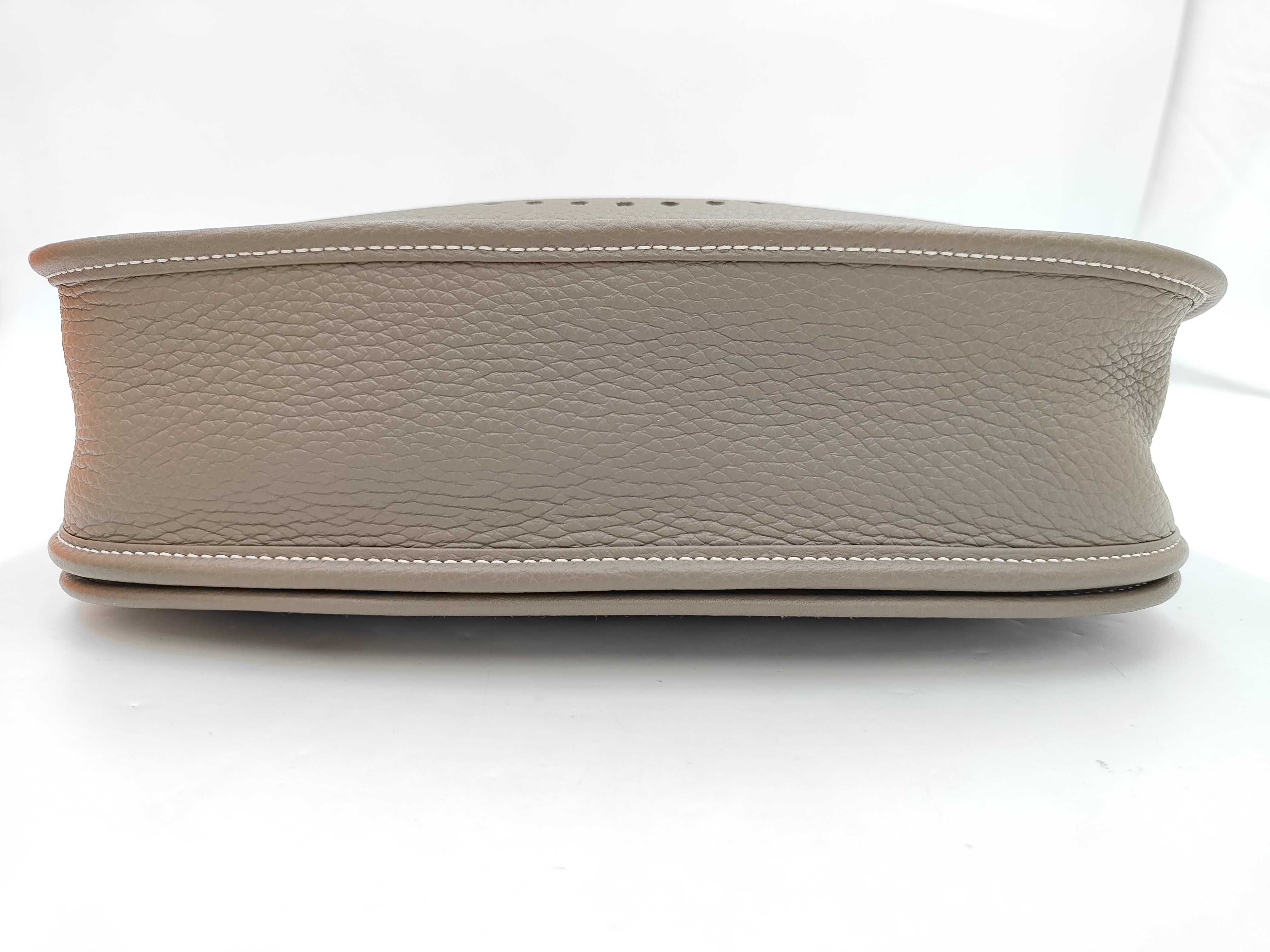 Evelyne Shoulder Bag — view 4