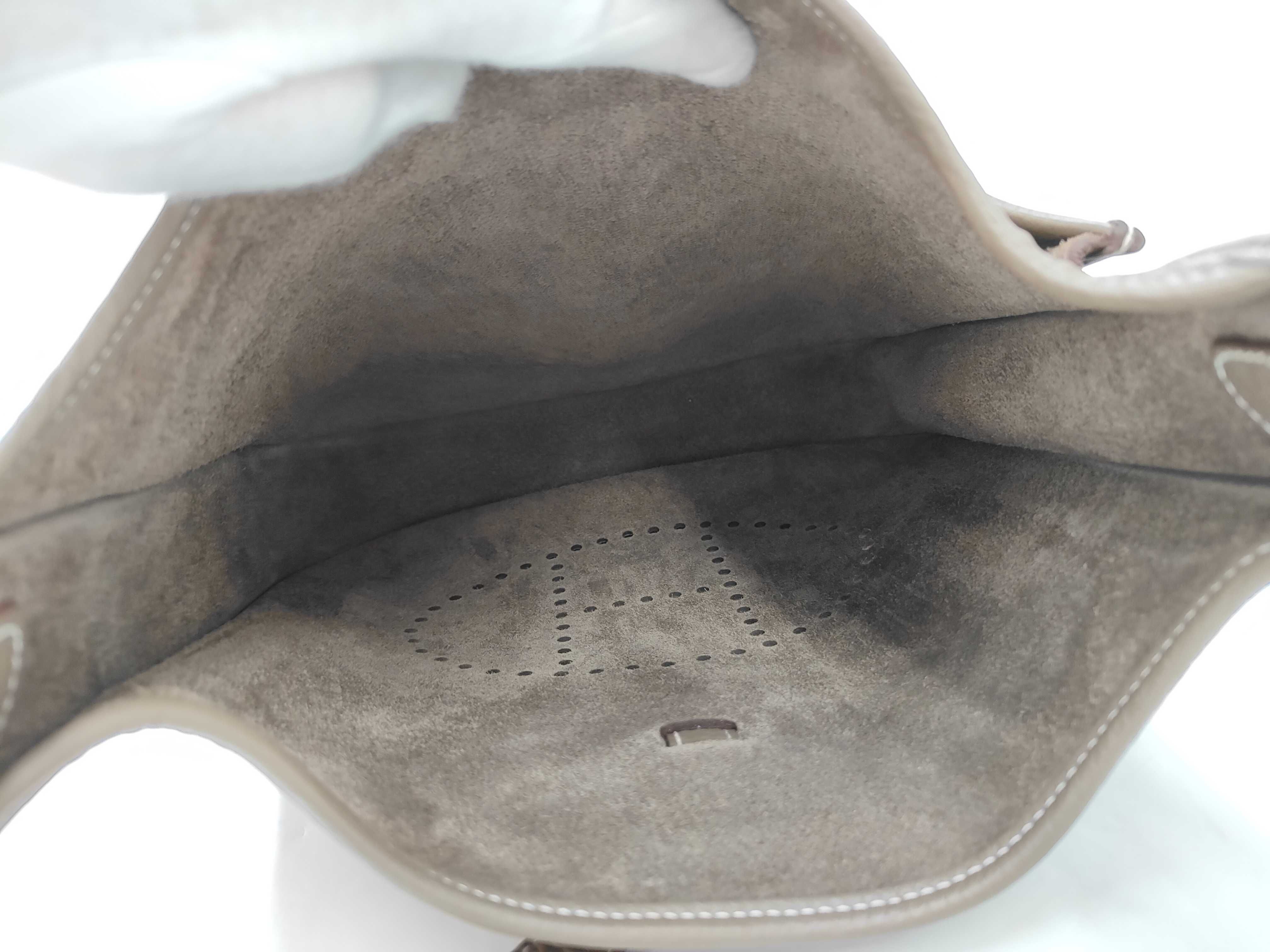 Evelyne Shoulder Bag — view 5