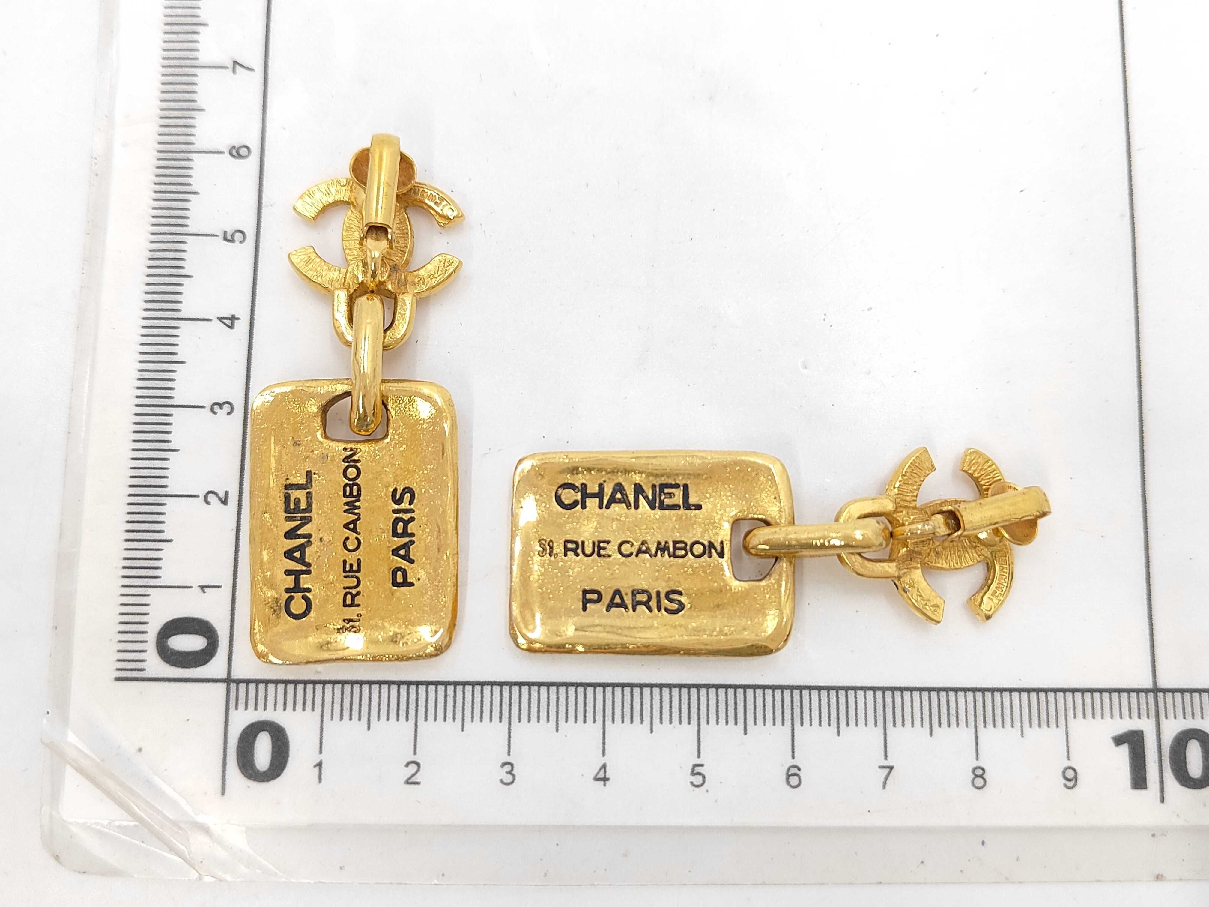 Cambon Plate Coco Mark Earrings GP Earrings — view 8
