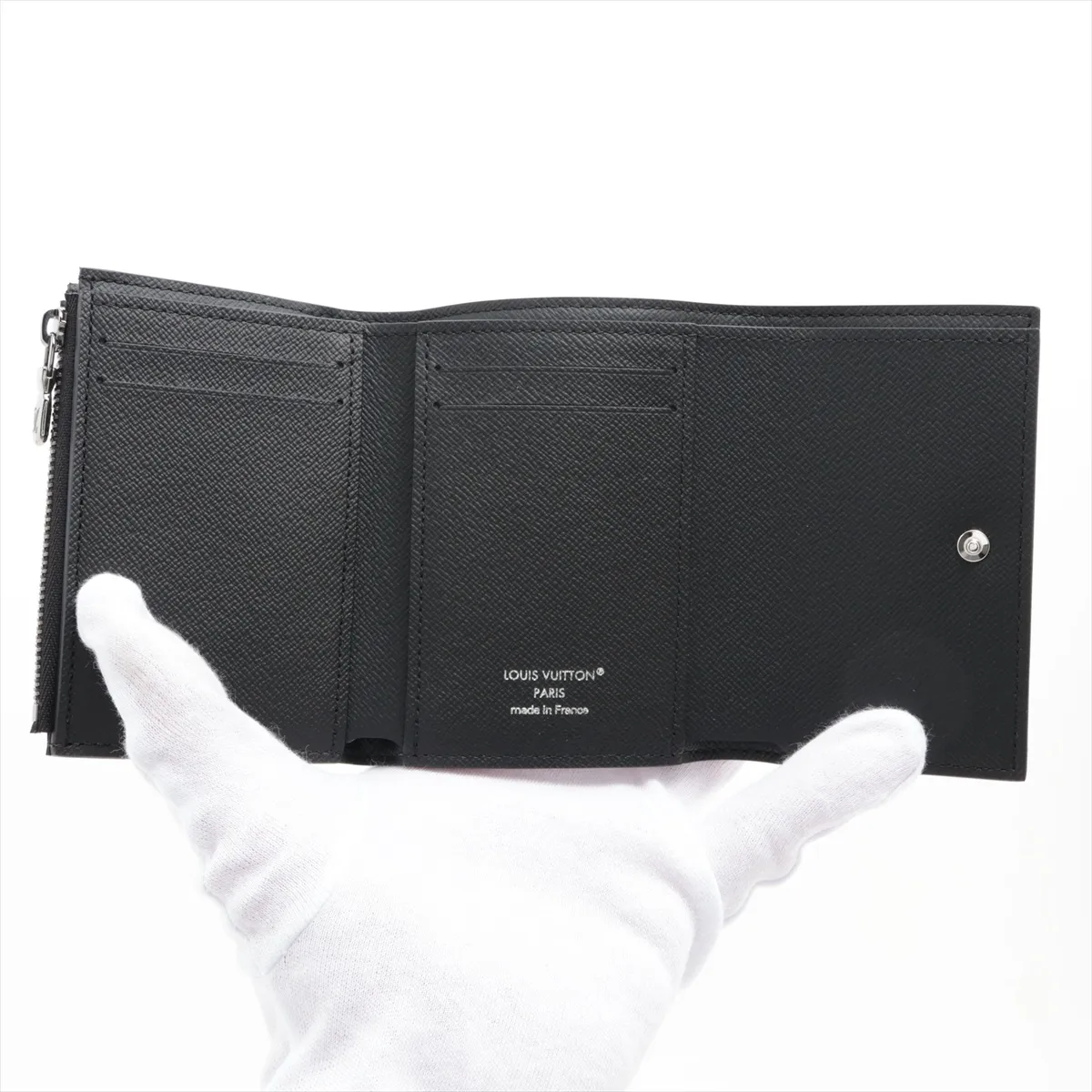 Monogram Eclipse Victor Wallet M12598 Black Compact Wallet RFID Reactive — view 4