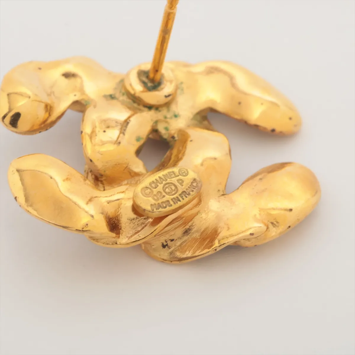 Coco Mark 02P Earrings (Pair) GP Gold x Blue. — view 5