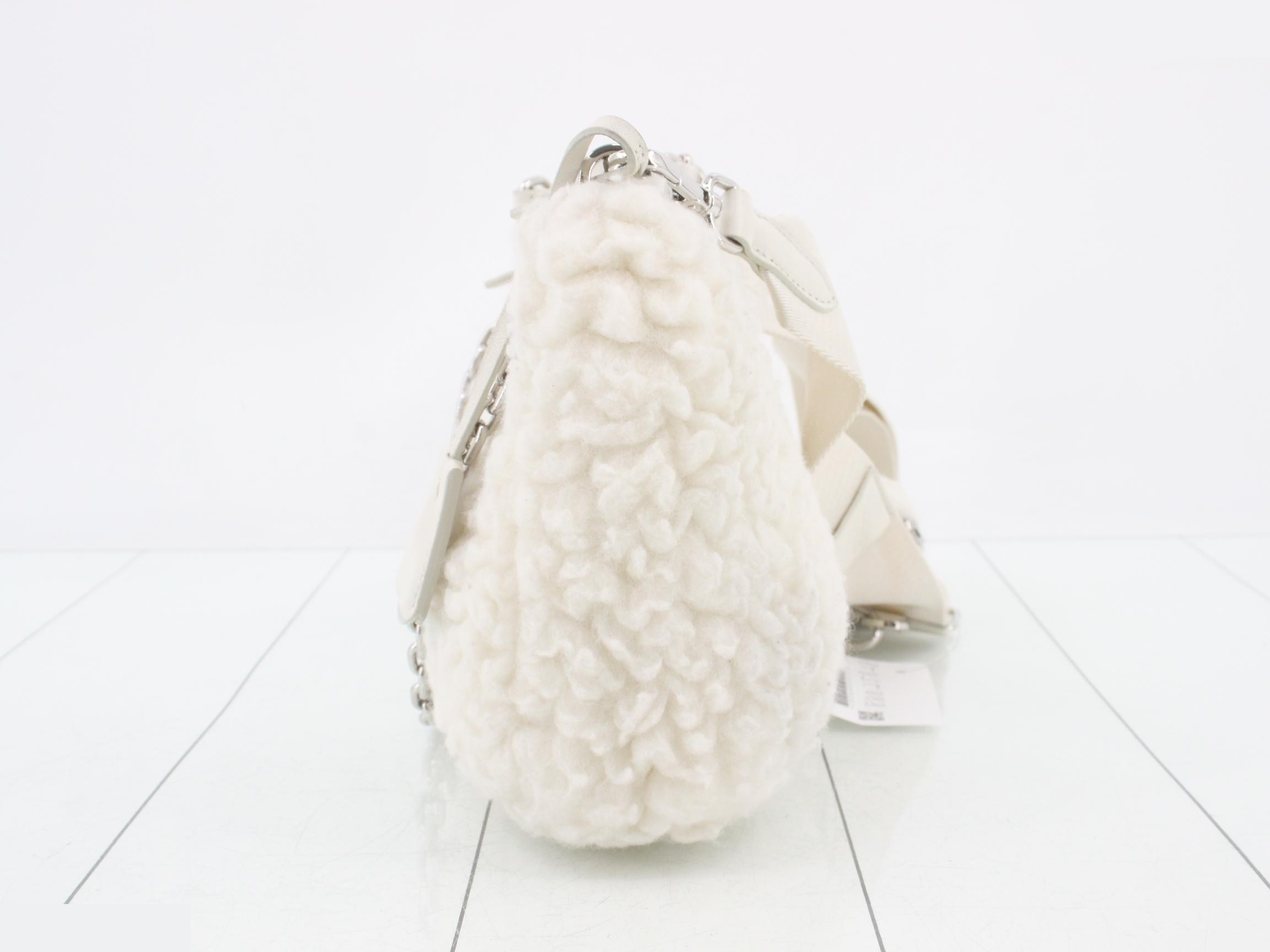 Other lines: Bags and shoulder bags — view 3