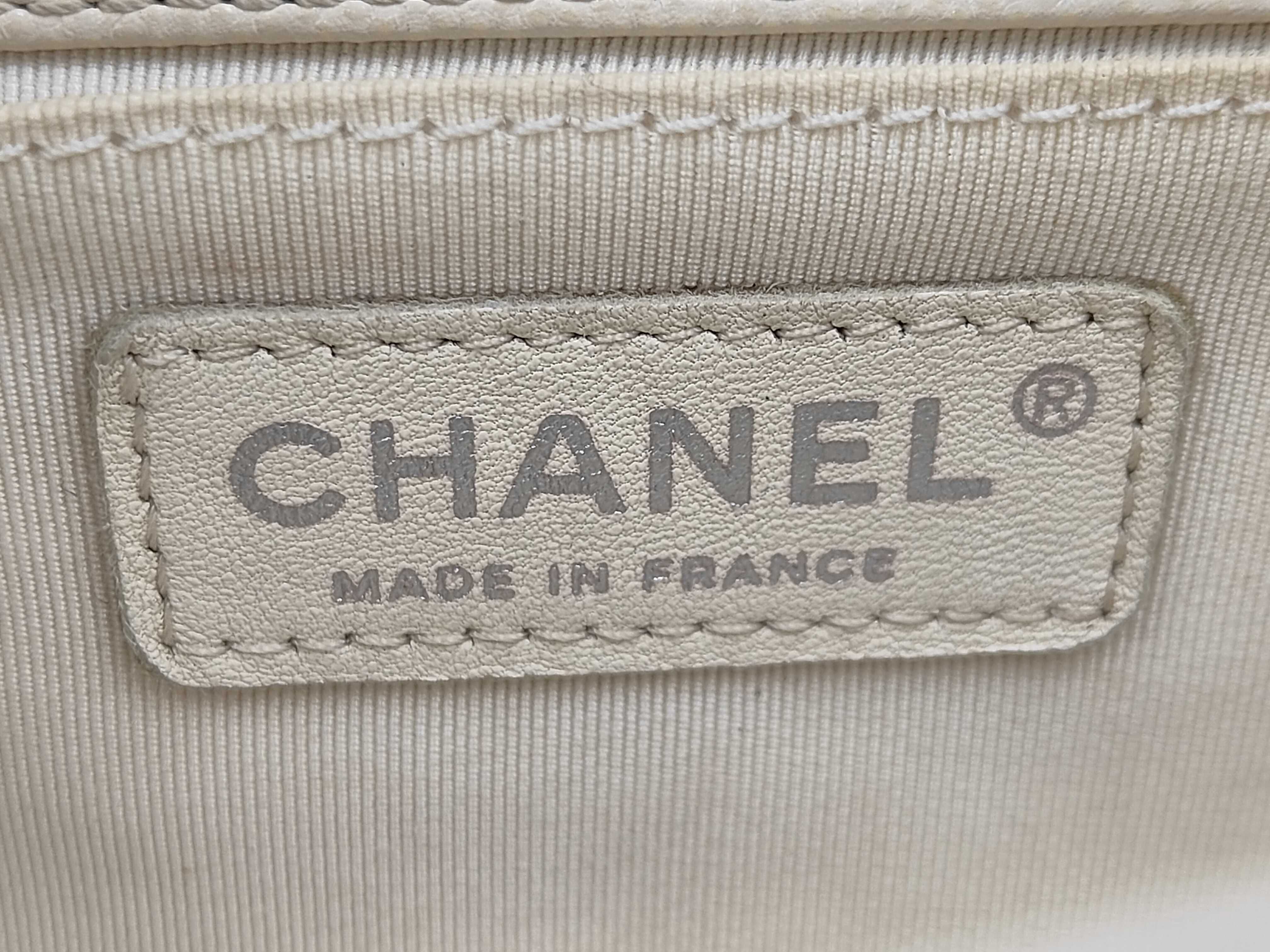 Boy Chanel 20 Chain Shoulder Bag, Caviar Leather, White Shoulder Bag — view 11