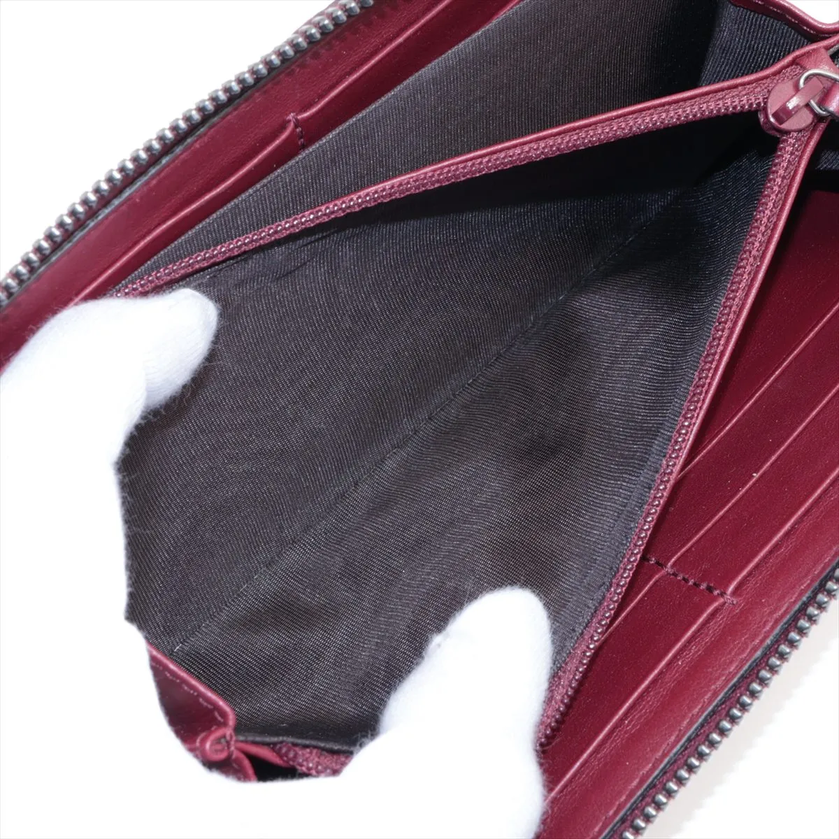 Guccisima 307987 Leather Round Zip Wallet Red — view 7