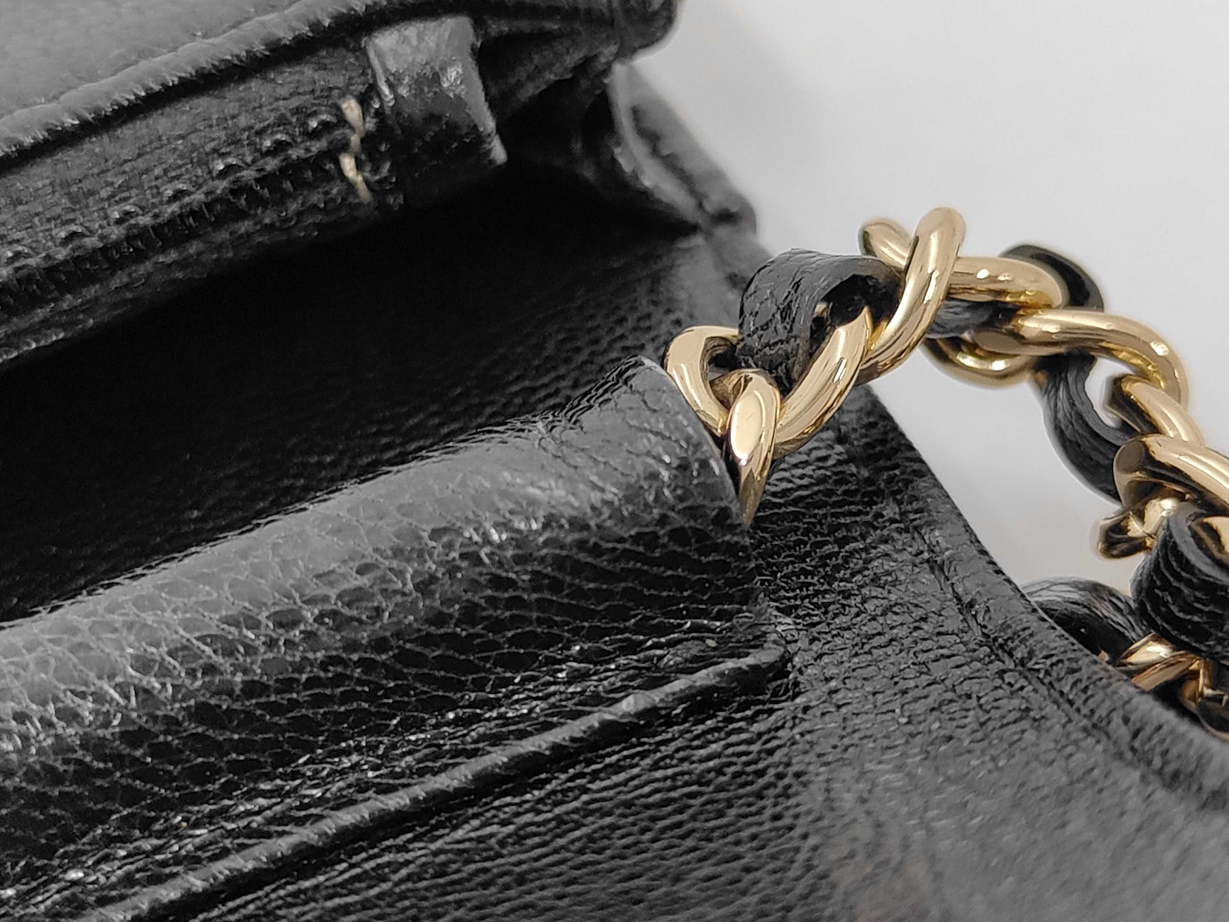 Chain Wallet, Series 27, V-stitch, Leather, Black, Gold Hardware, Shoulder Bag — view 7