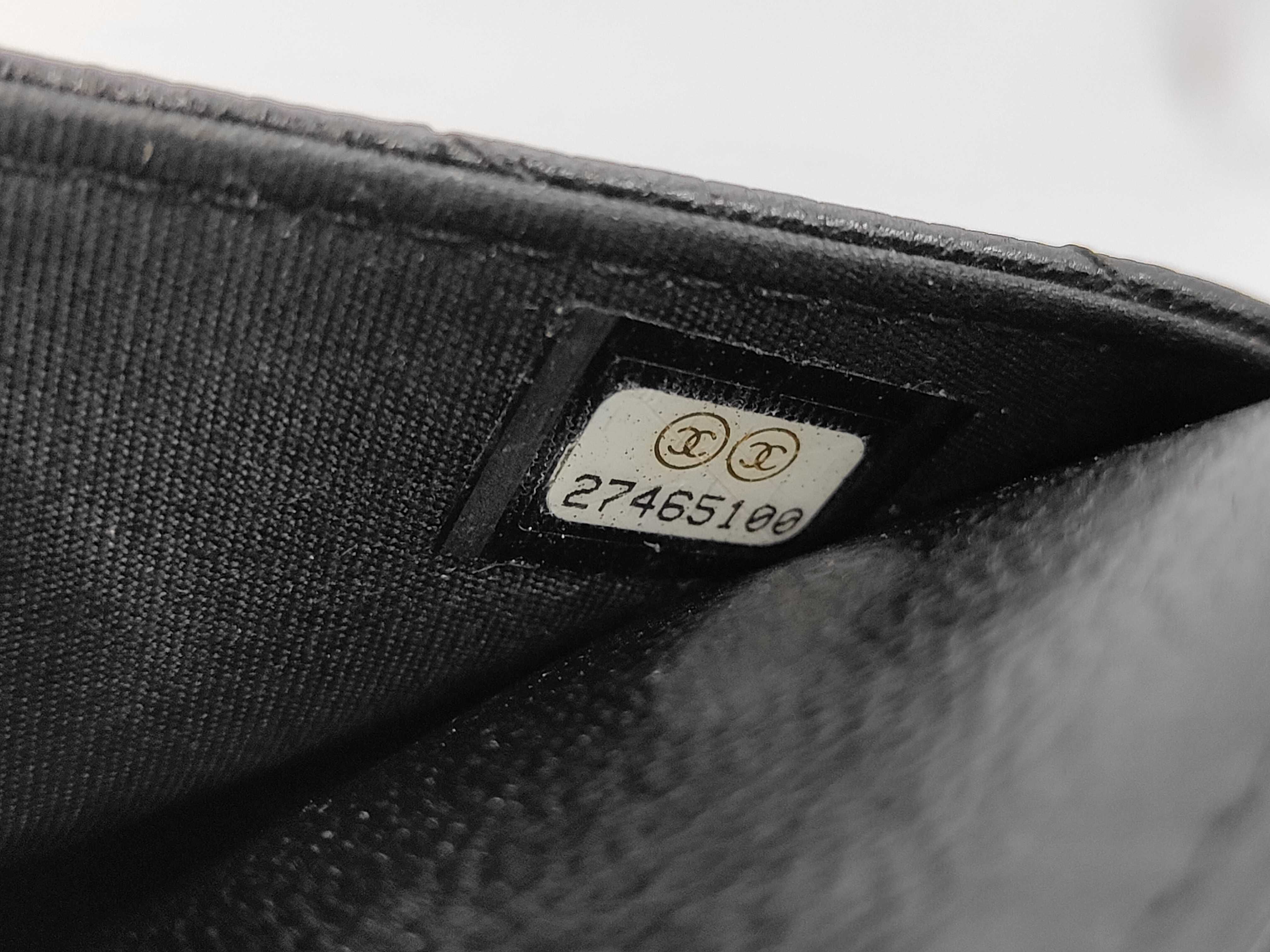 Chain Wallet, Series 27, V-stitch, Leather, Black, Gold Hardware, Shoulder Bag — view 10