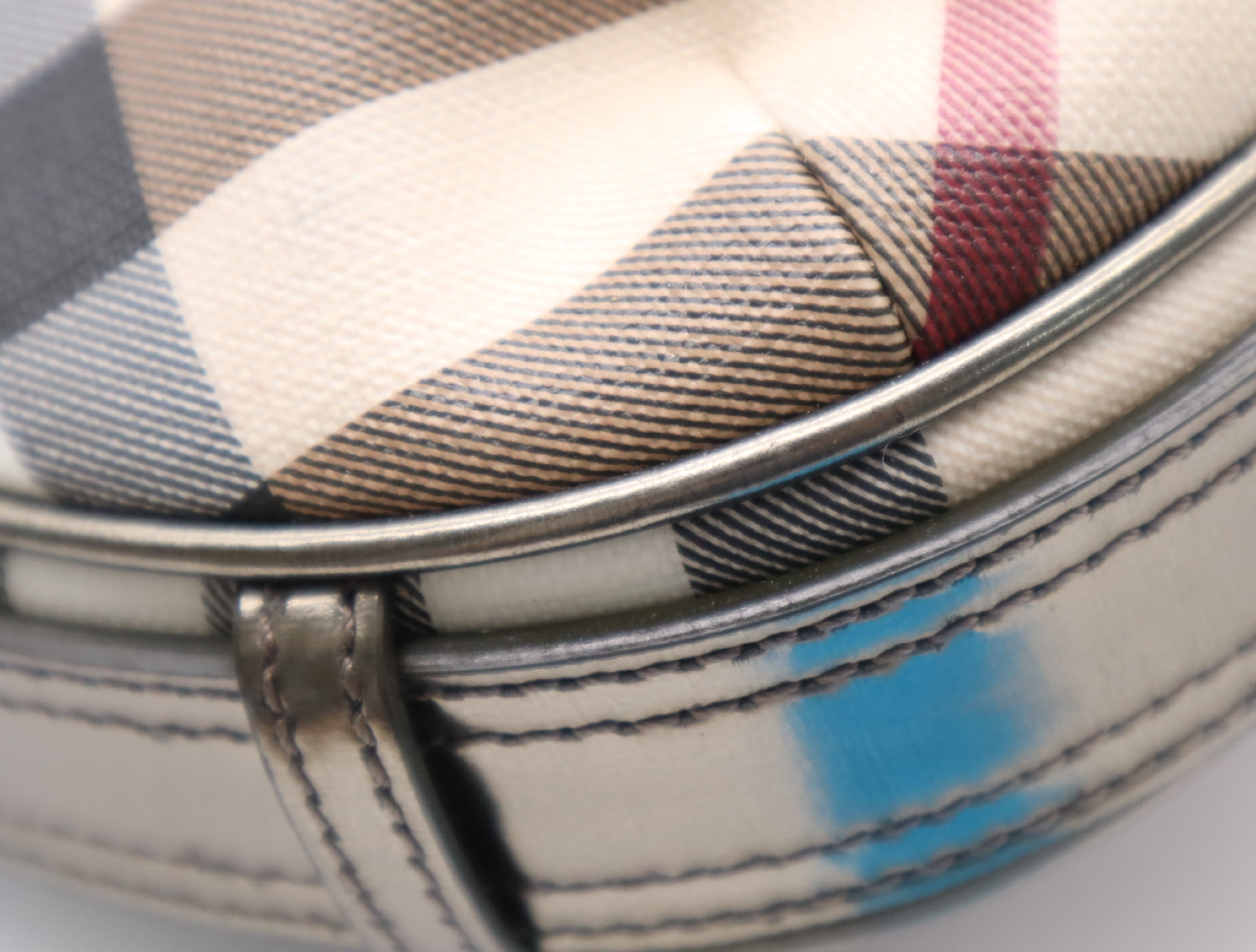 Canvas Nova Check Pattern One Shoulder Bag — view 6
