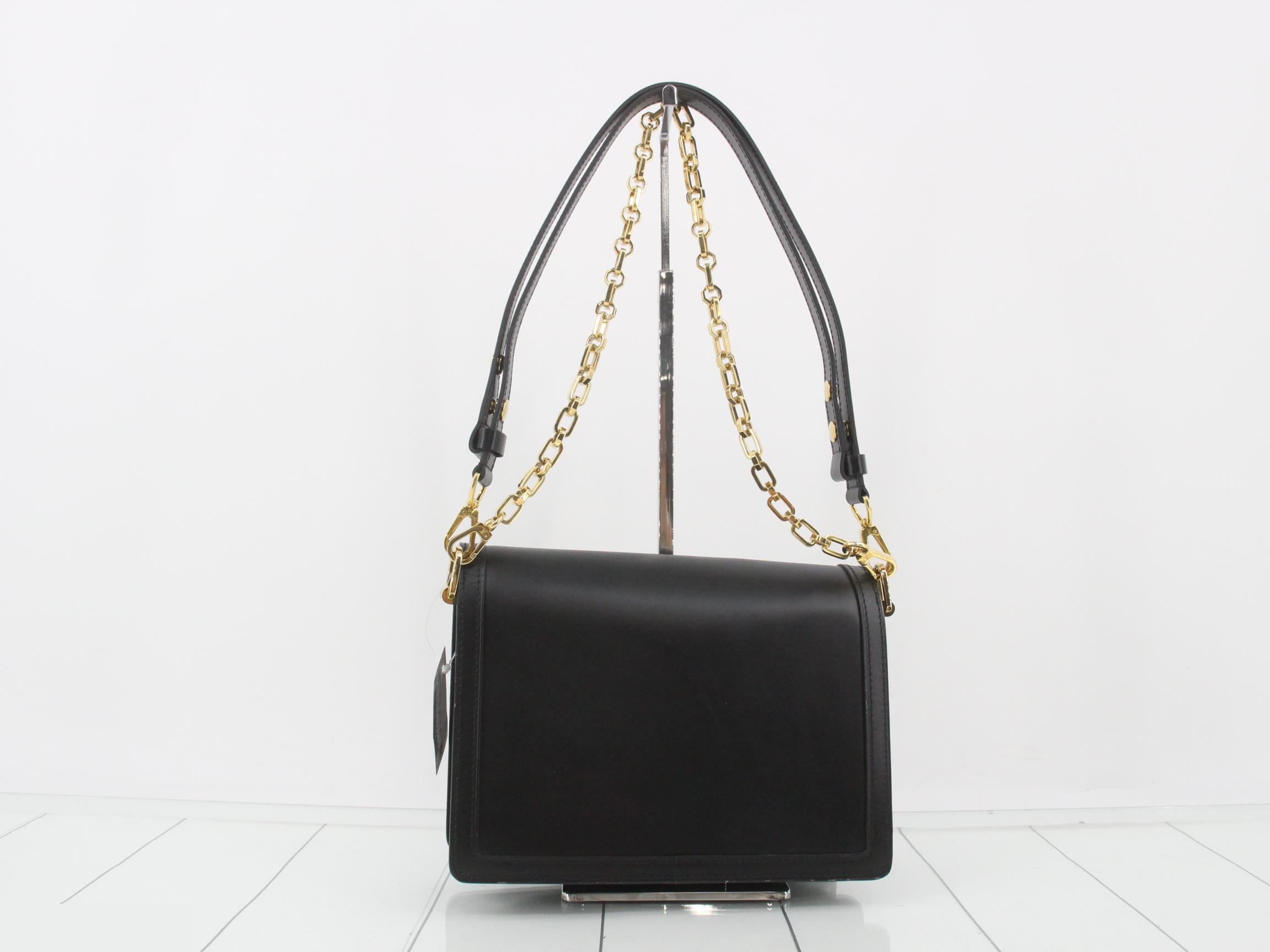 LV Lock Dauphine MM Noir 2-Way Shoulder Bag — view 2