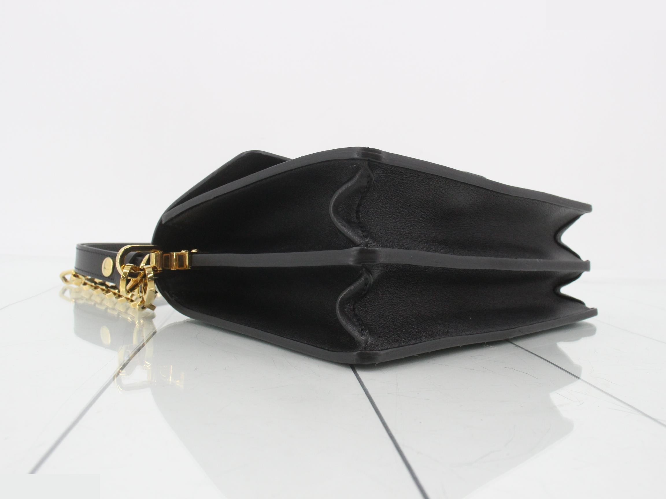 LV Lock Dauphine MM Noir 2-Way Shoulder Bag — view 5