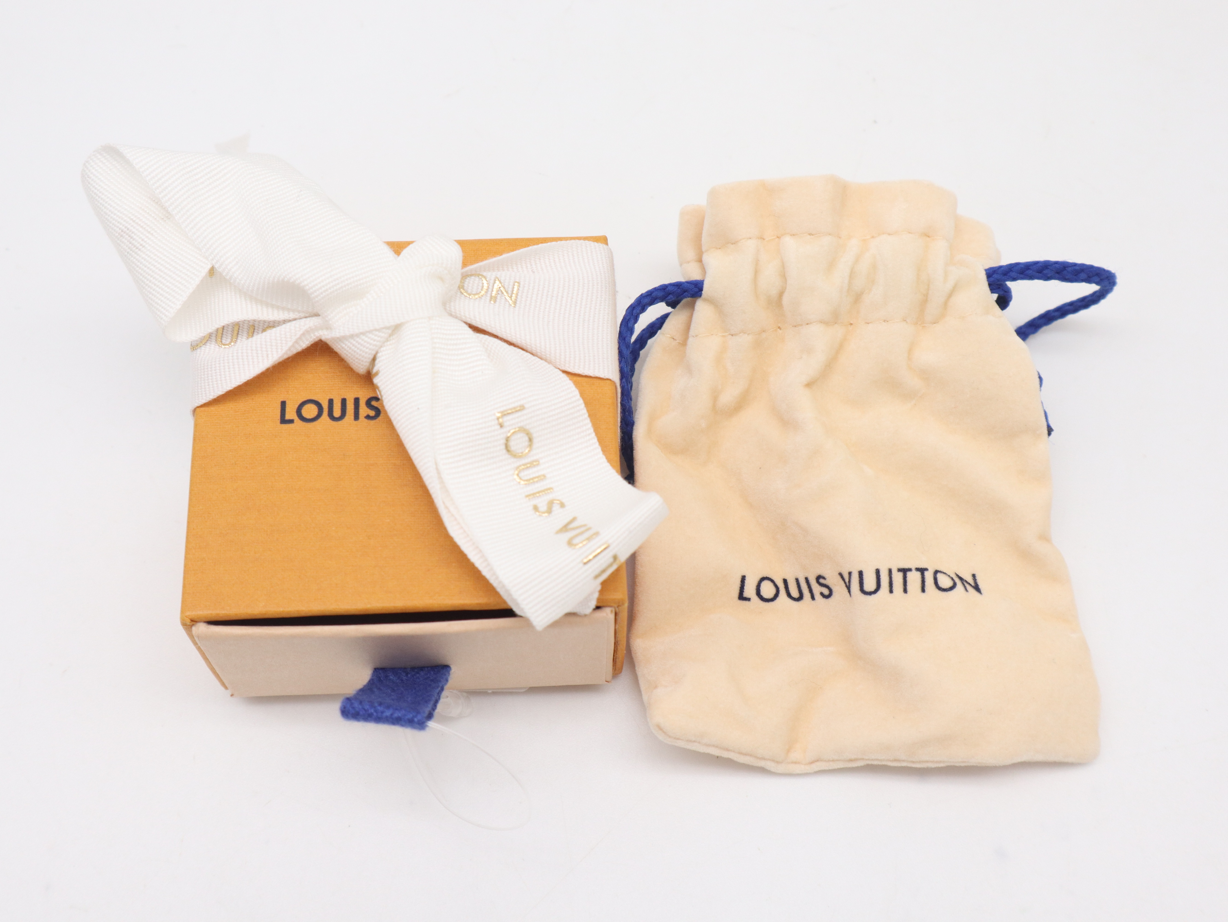 M68912 Bracelet Leather Great Essential Bracelet with Box and Dust Bag Bracelet/Bangle — view 6