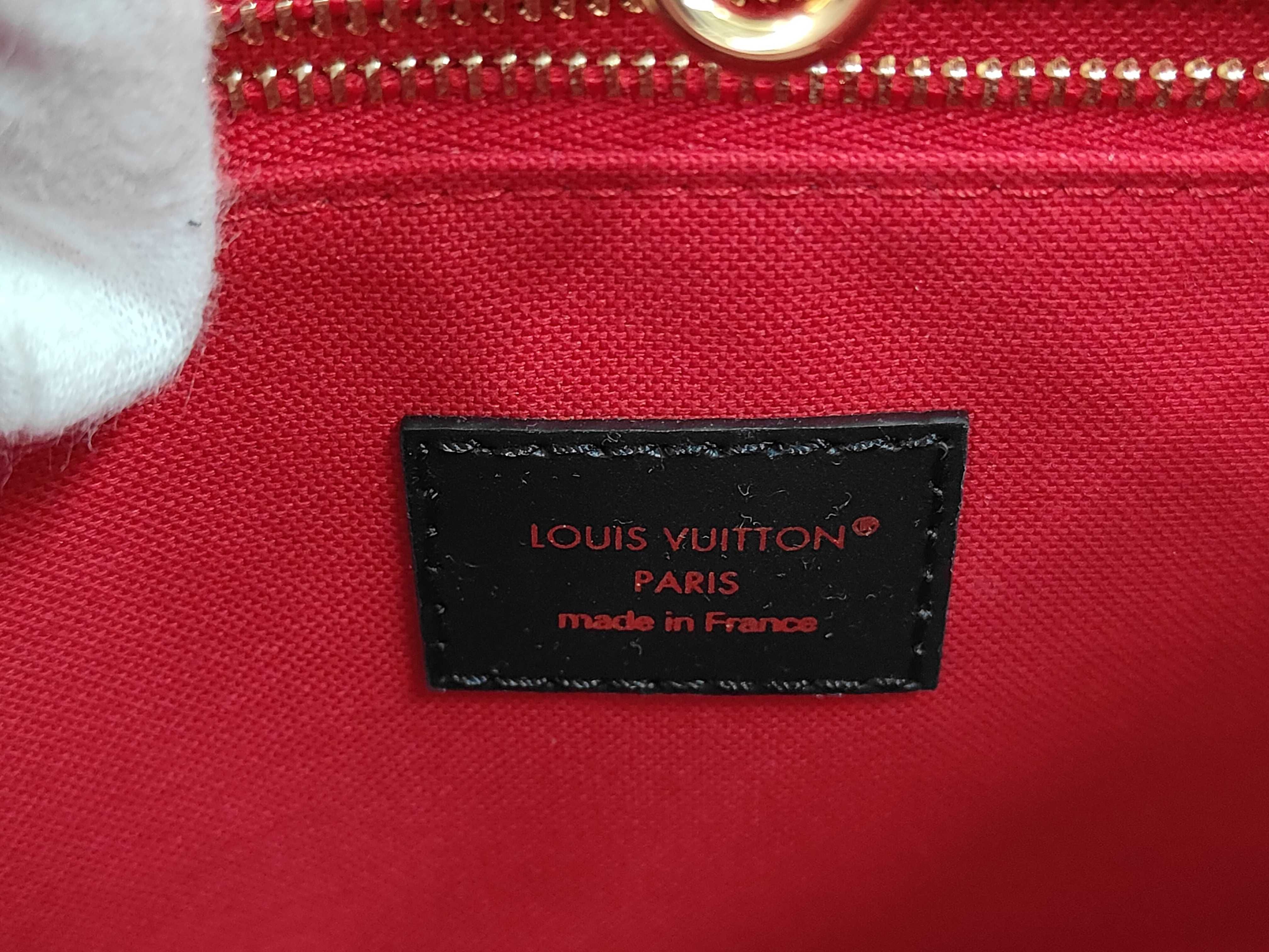 OnTheGo PM Reverse Tote Bag — view 9