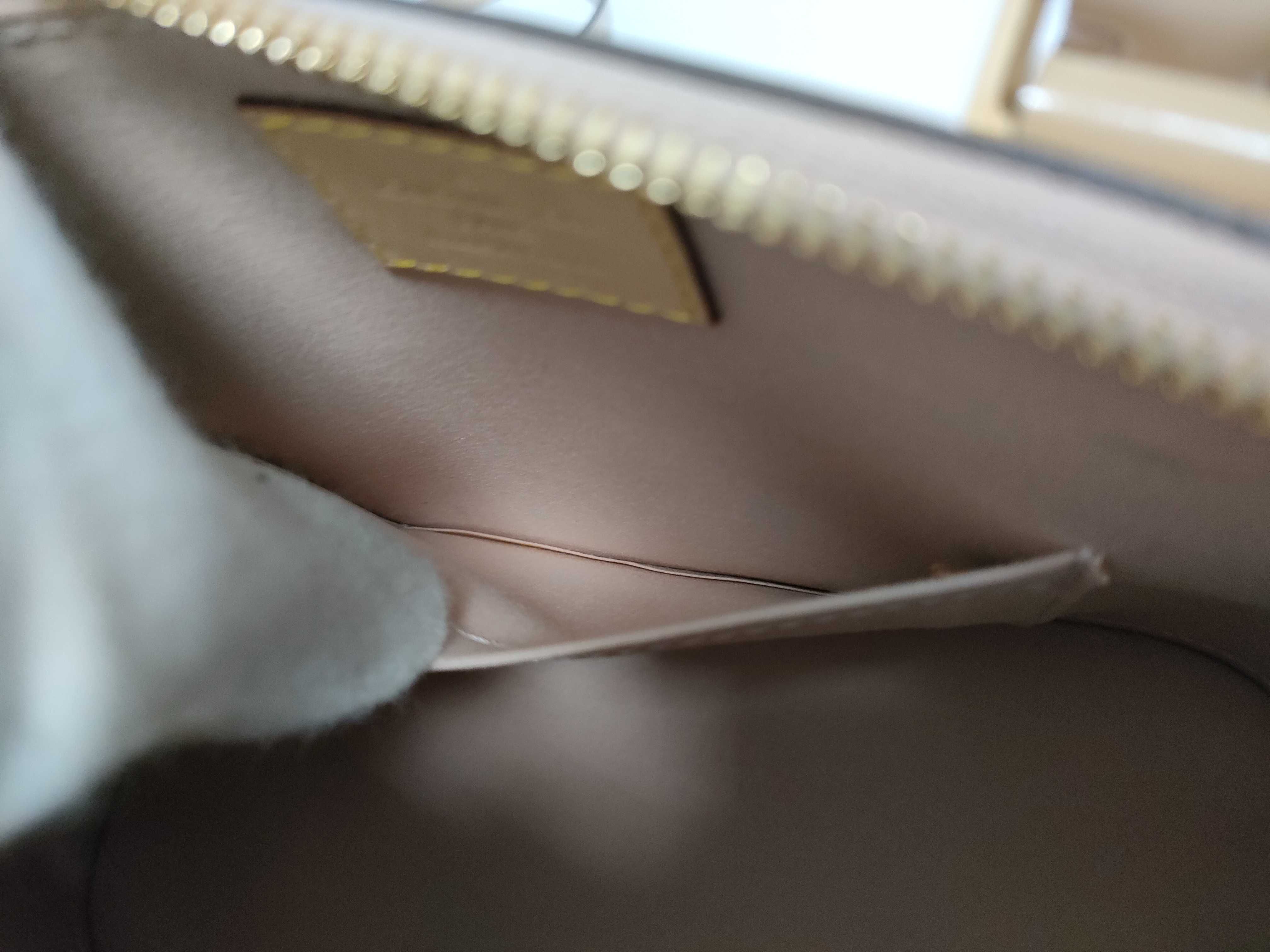 Vernis Louis Vuitton Monogram Vernis Alma BB Pink Handbag — view 12