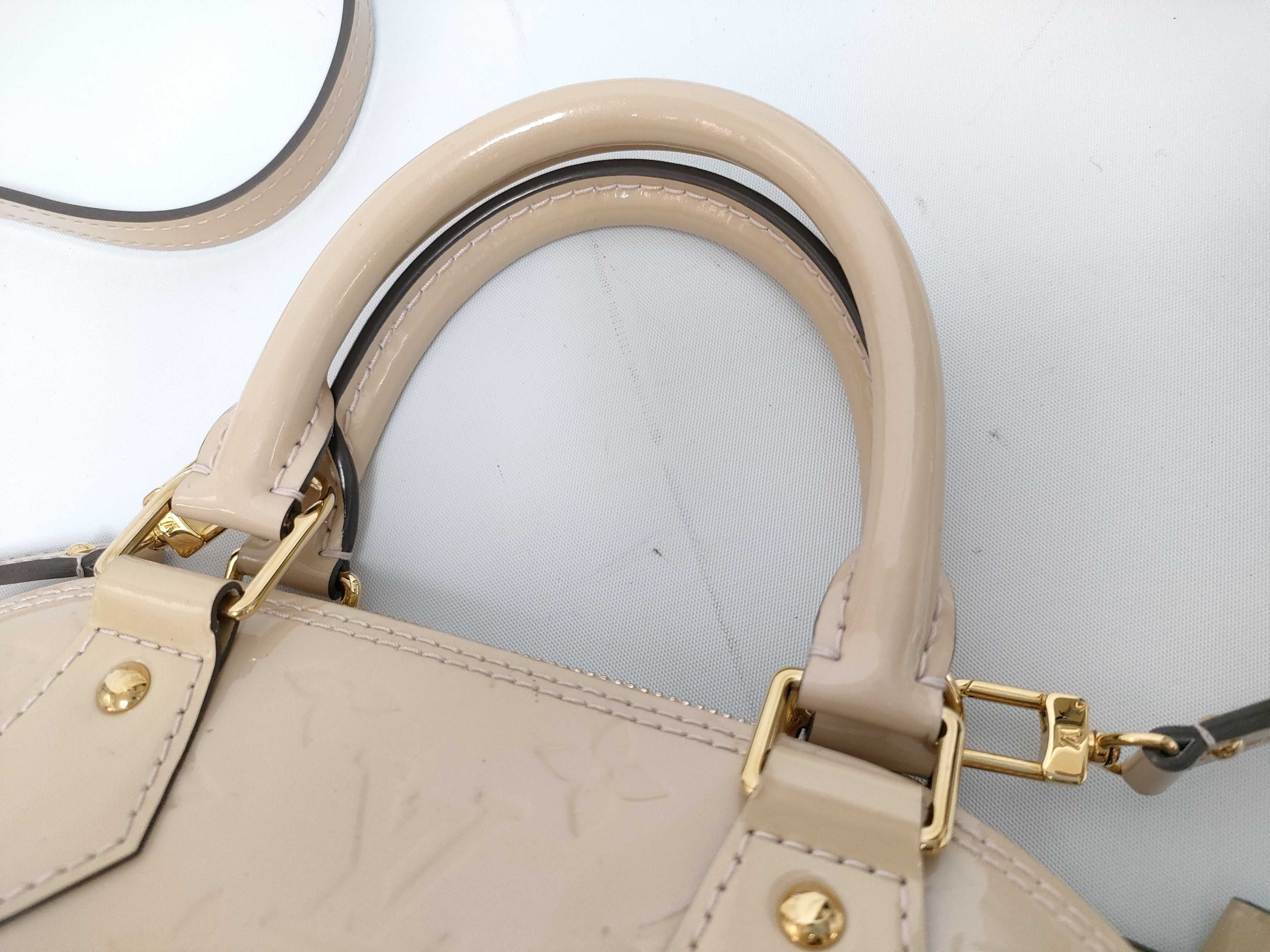 Vernis Louis Vuitton Monogram Vernis Alma BB Pink Handbag — view 5