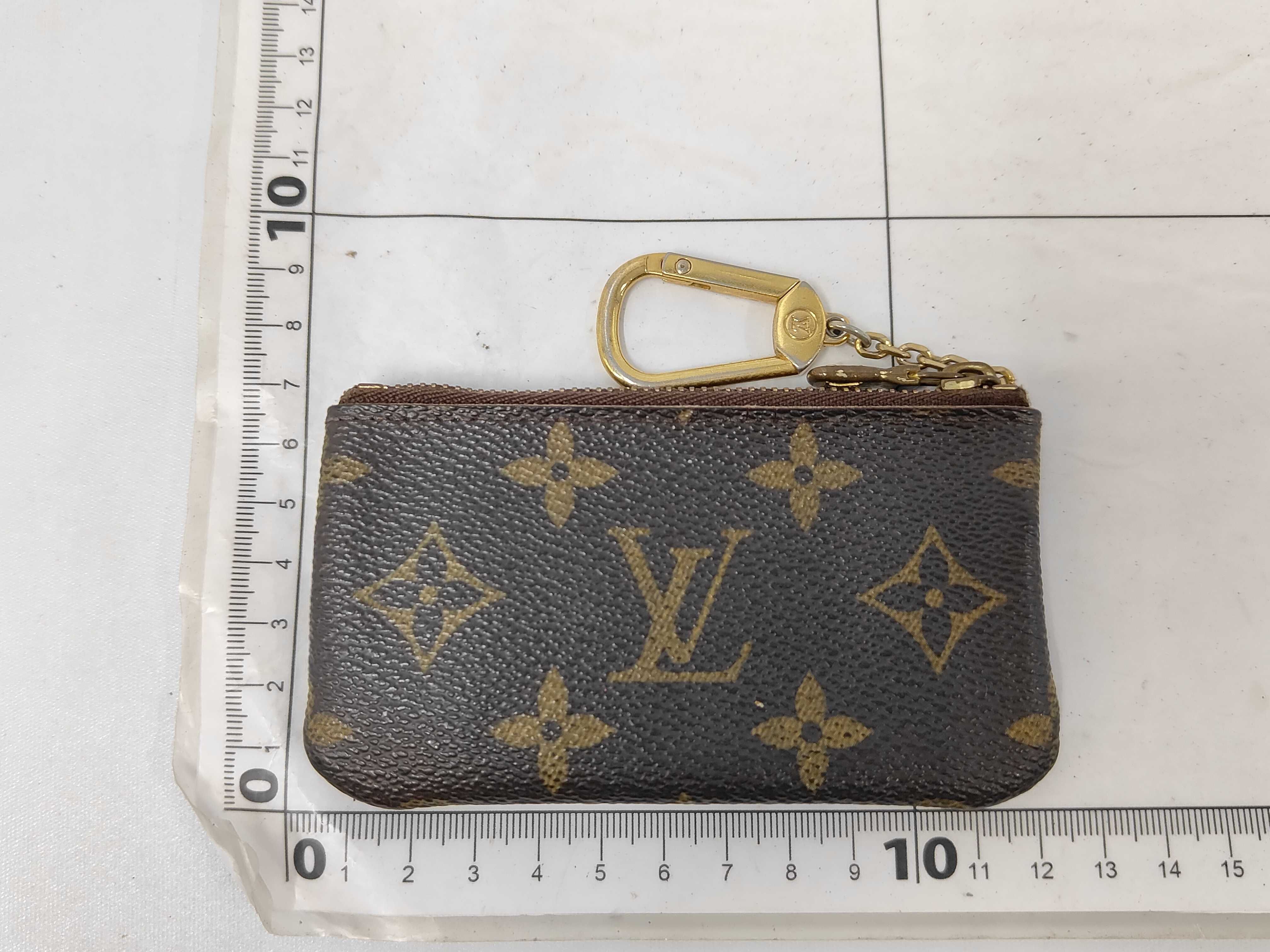 Monogram M62650 Pochette Clé Coin Case — view 2