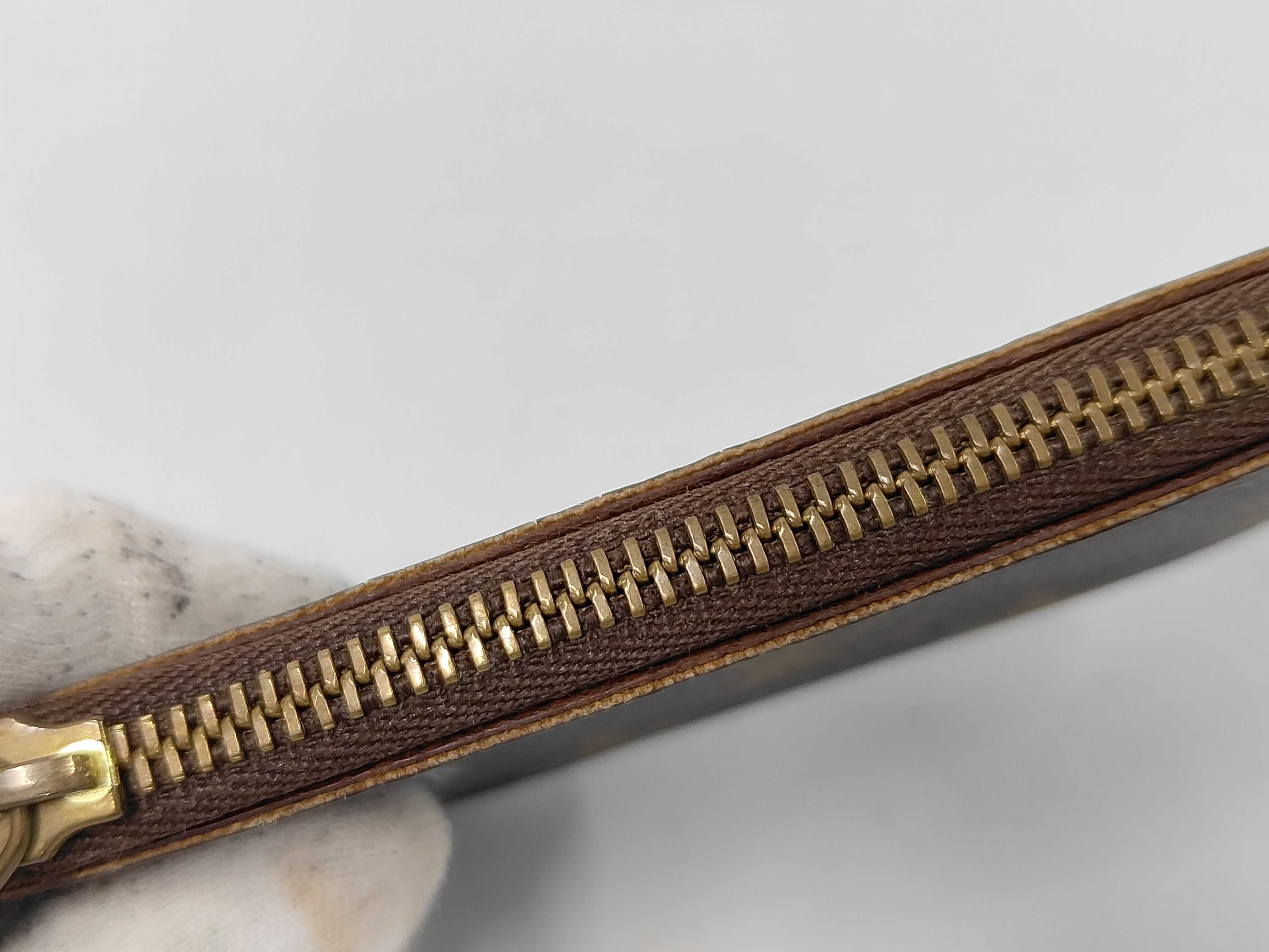 Monogram M62650 Pochette Clé Coin Case — view 8